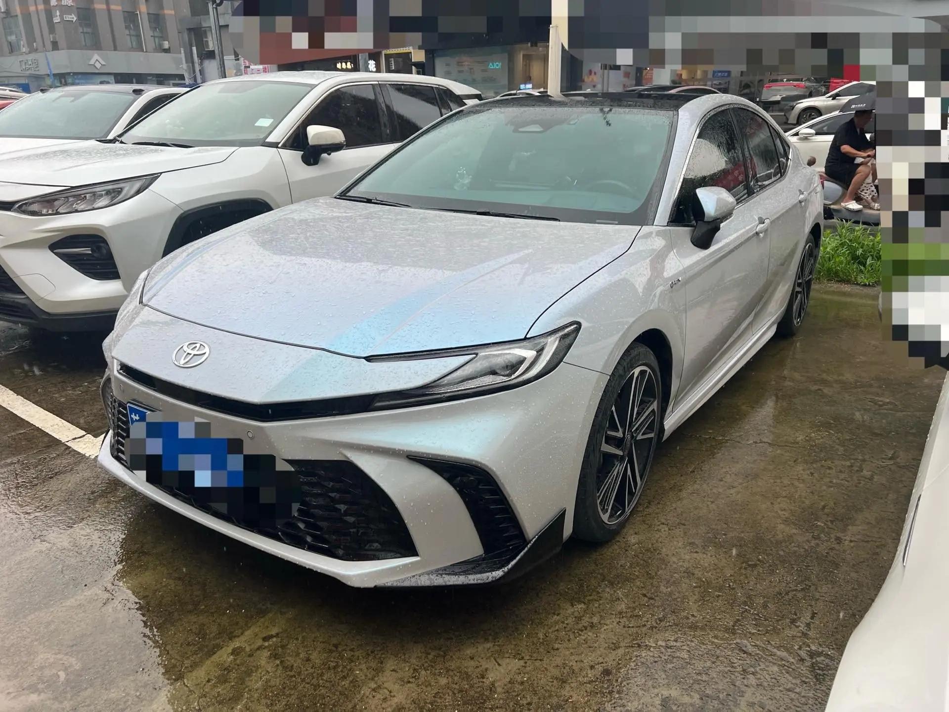 Toyota 2024 Camry Dual Engine 2.0HS Stepless Sports Edition Automatic Gear