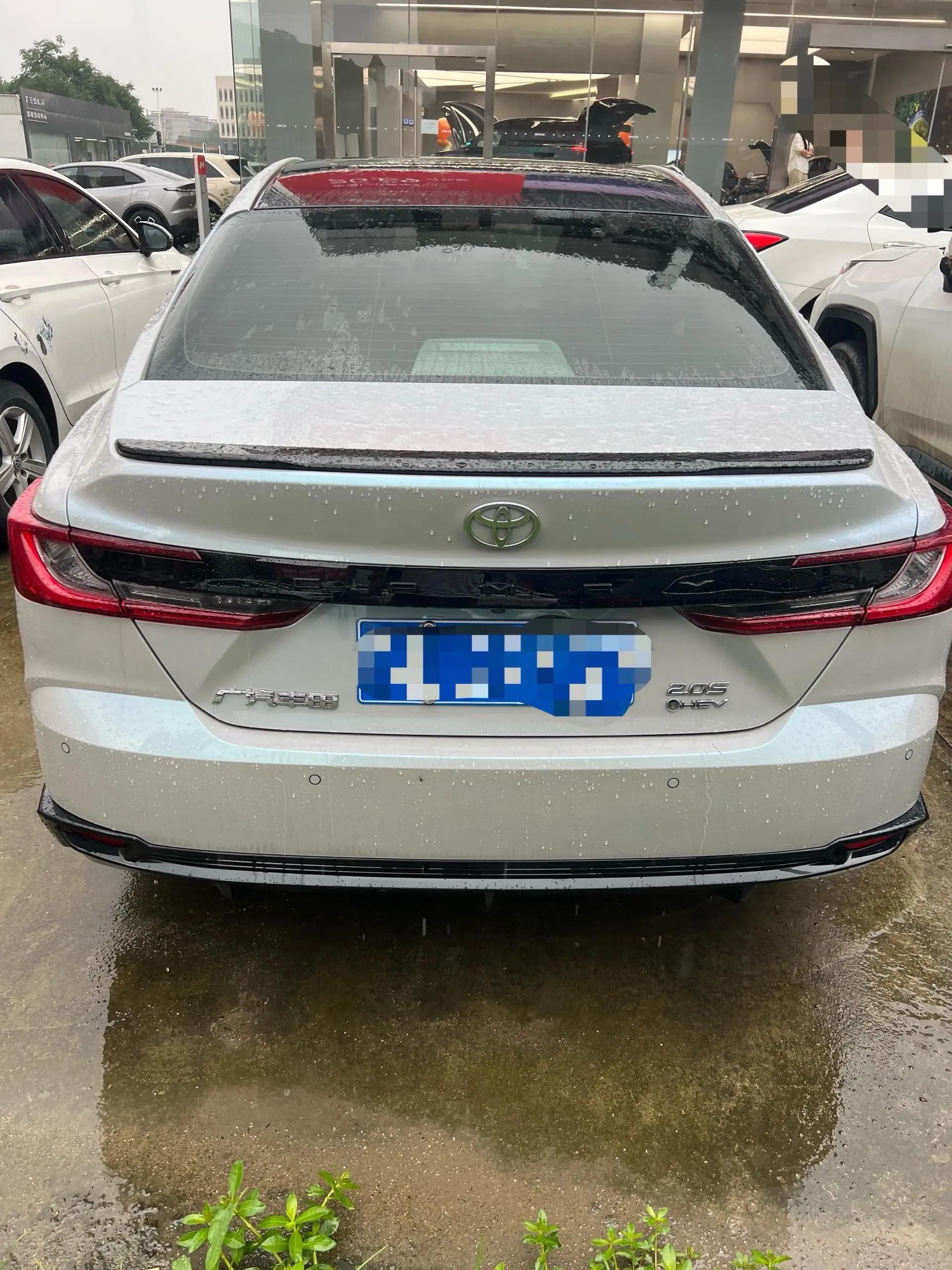 Toyota 2024 Camry Dual Engine 2.0HS Stepless Sports Edition Automatic Gear 3