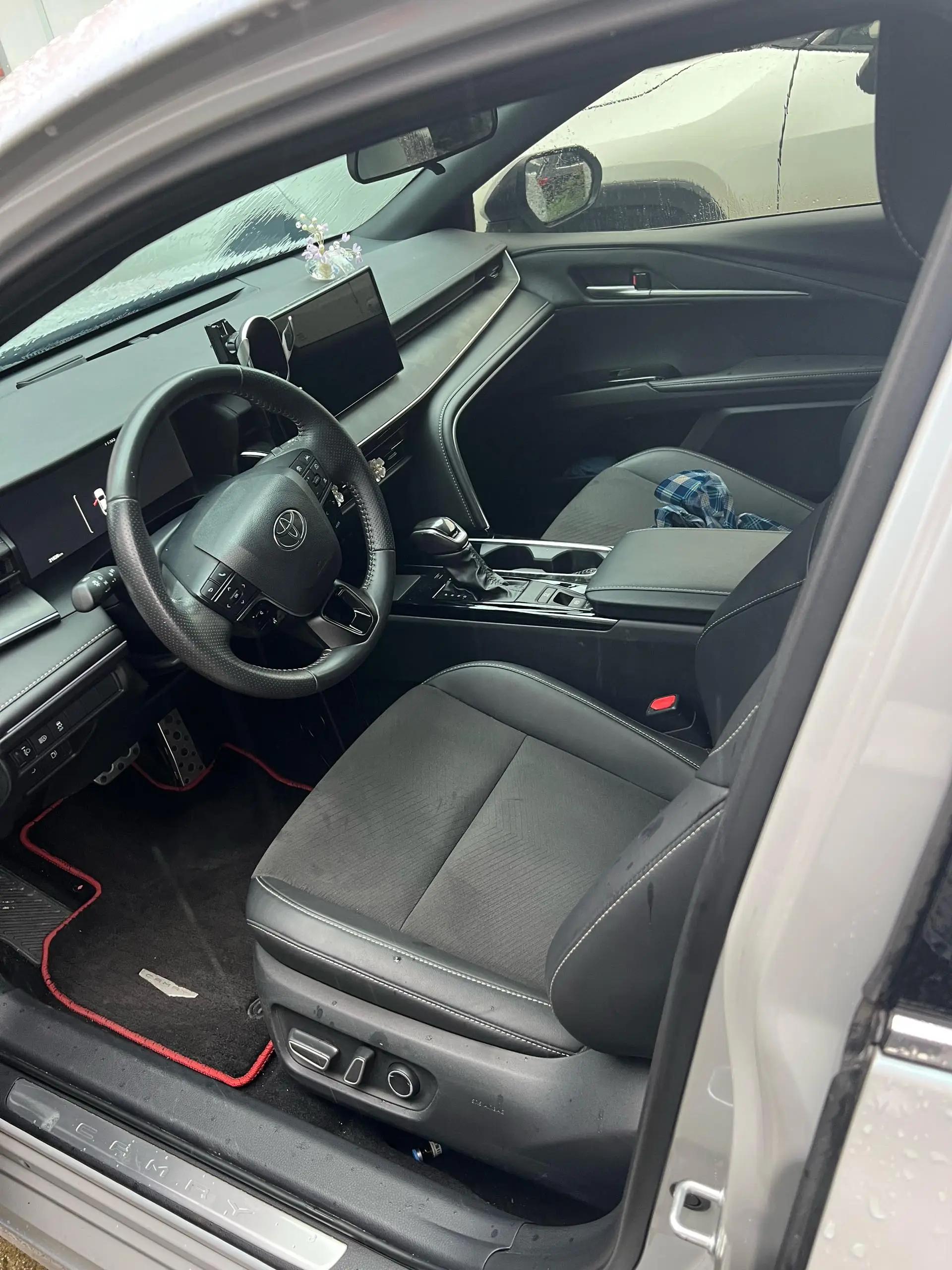 Toyota 2024 Camry Dual Engine 2.0HS Stepless Sports Edition Automatic Gear 7
