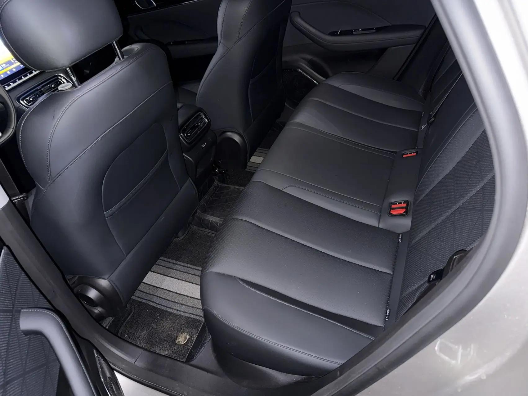 Geely 2026 Emgrand-Sanxiang 1.5 Stepless Noble Automatic Transmission 4