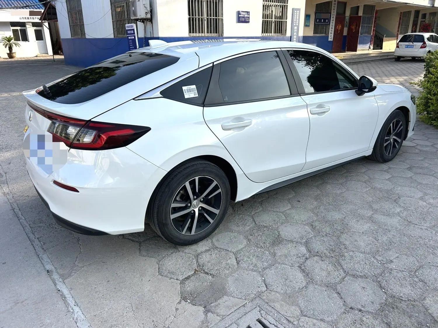 Honda 2023 Civic Hatchback 1.5T CVT 240TURBO Extreme Edition Automatic 5