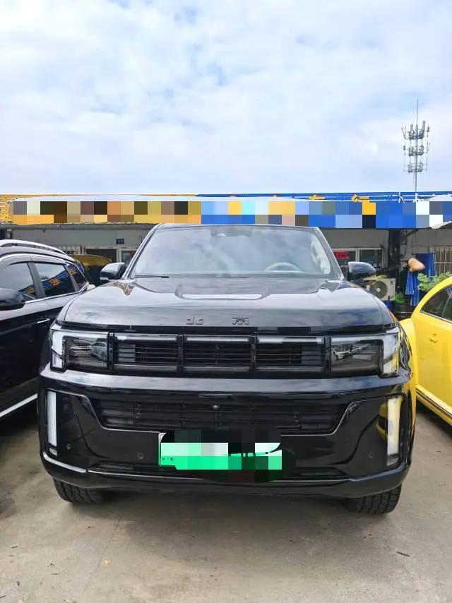 Beijing 2024 BJ60 Thunder Magic Nuclear Power Drive Advanced Edition 5-seat Automatic Gear 2