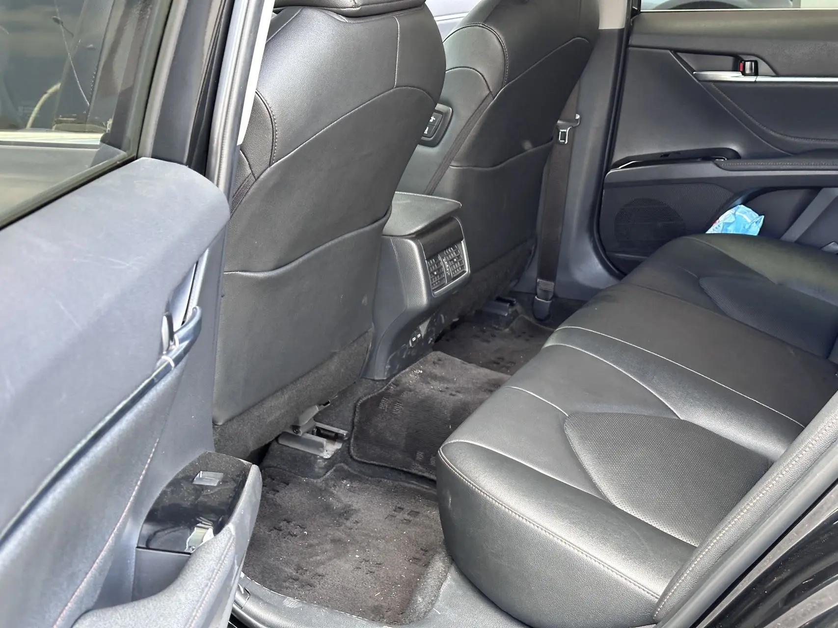 Toyota 2023 Camry 2.5G Deluxe Edition Automatic Gear 4