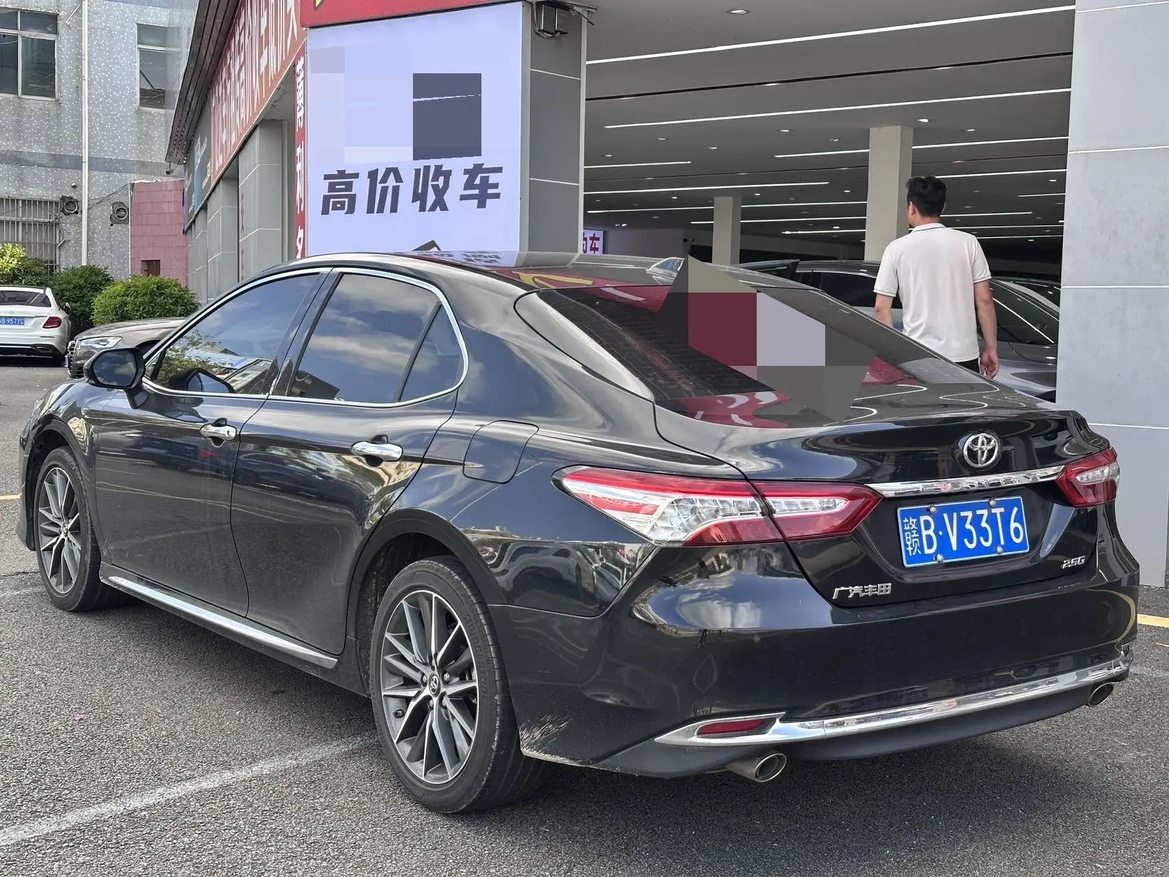 Toyota 2023 Camry 2.5G Deluxe Edition Automatic Gear 5