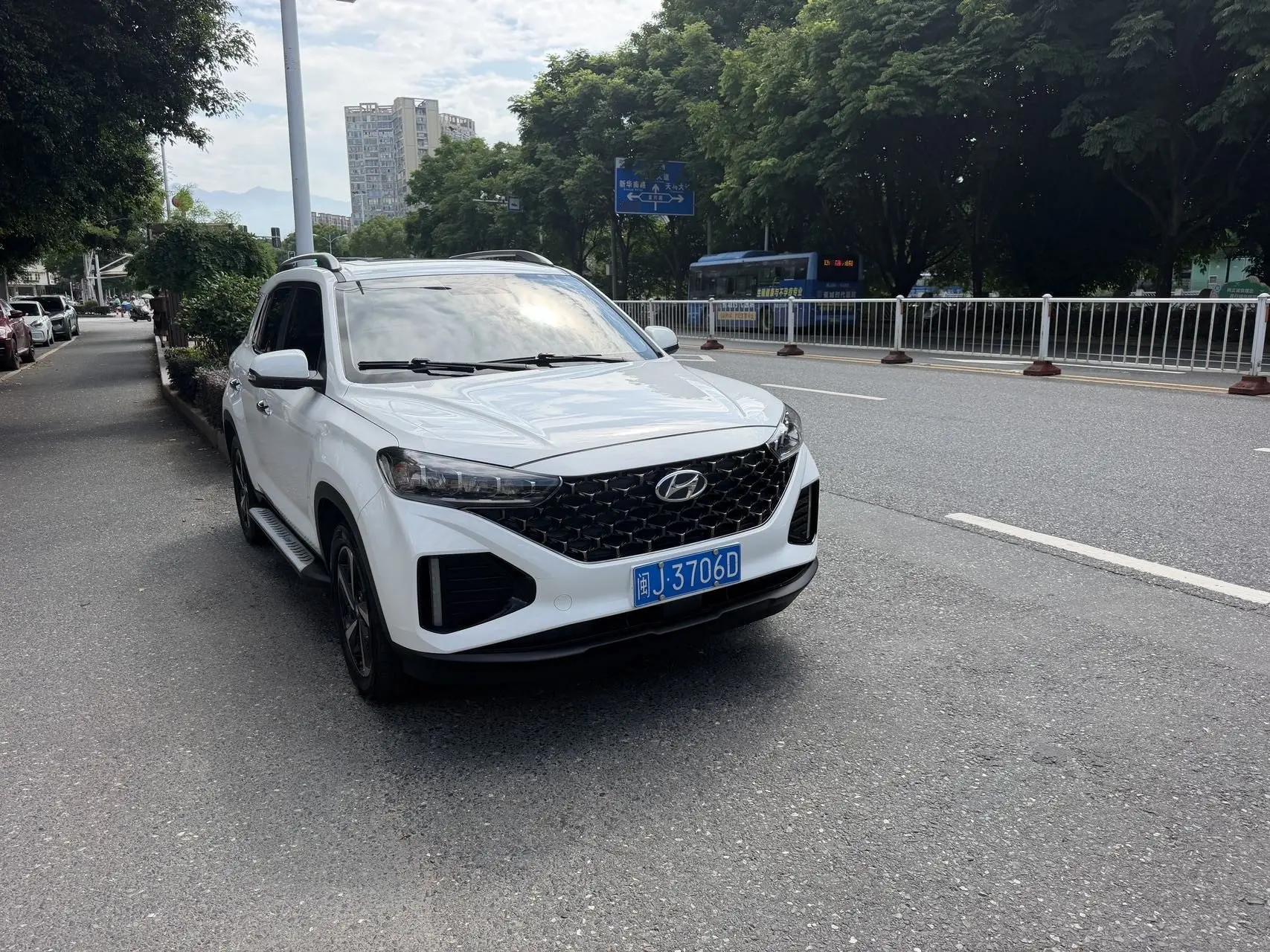 Beijing Hyundai ix35 2021 2.0L Automatic Two-Drive GLS Leading Edition 2