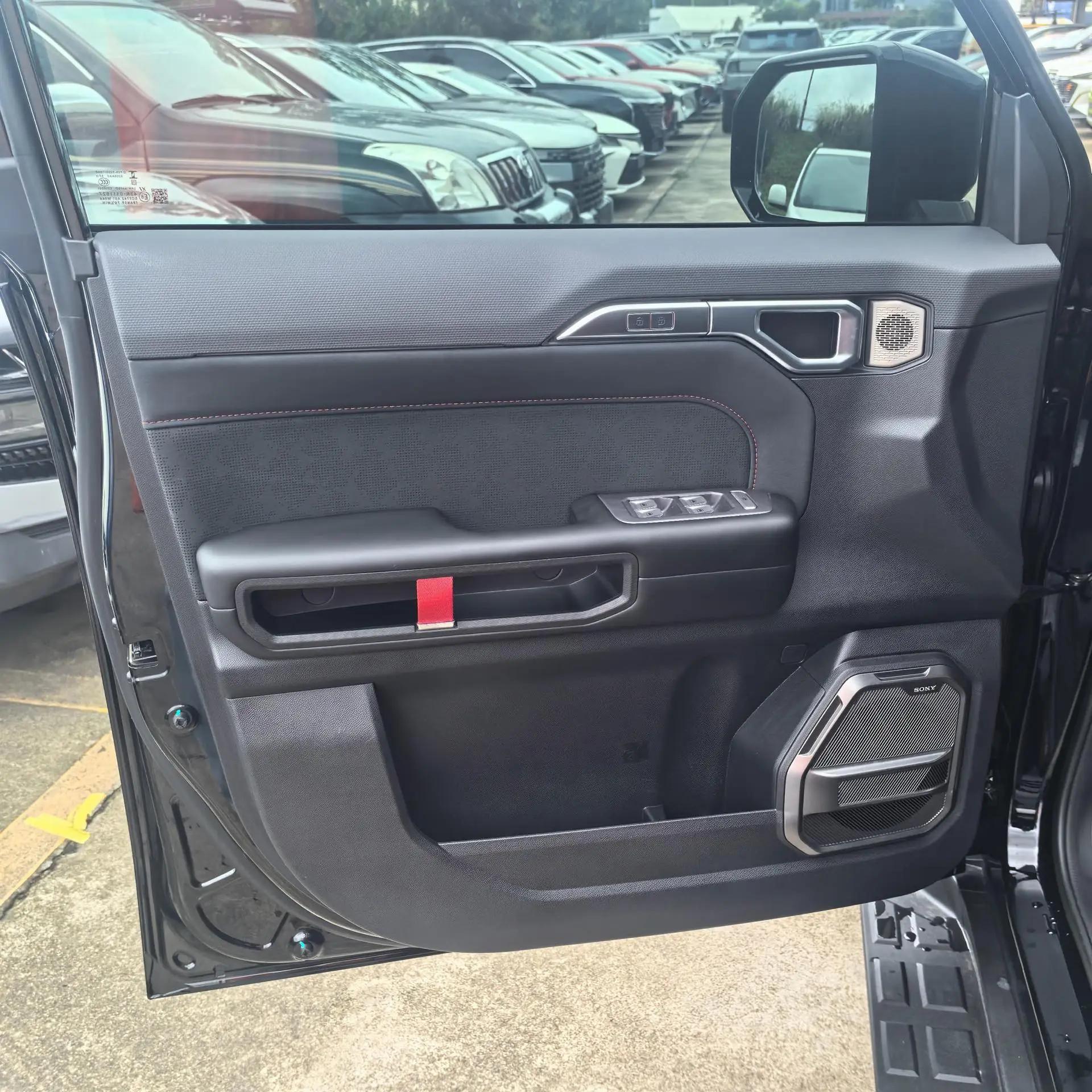 Jetour 2025 Traveler 2.0TD XWD Crossing Automatic 10