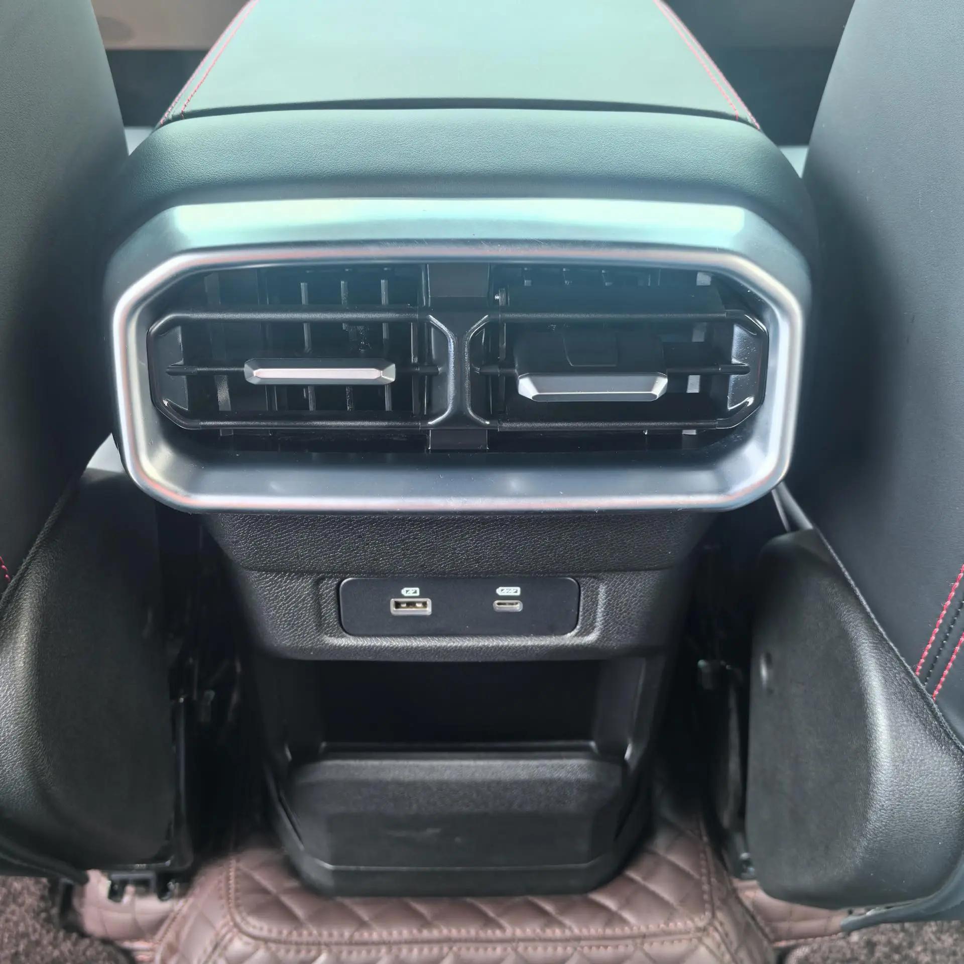 Jetour 2025 Traveler 2.0TD XWD Crossing Automatic 16