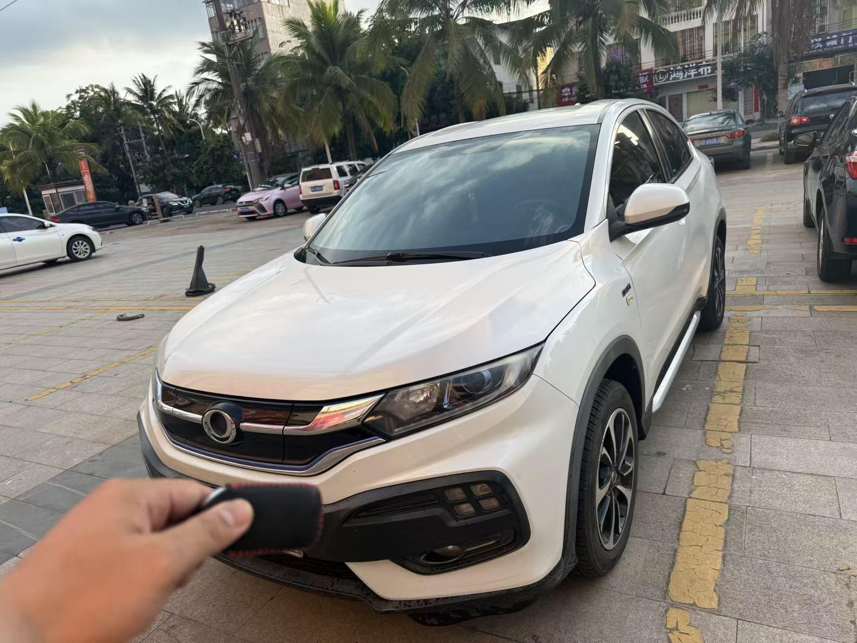 Dongfeng Honda X-NV 2020 Fengchi Edition