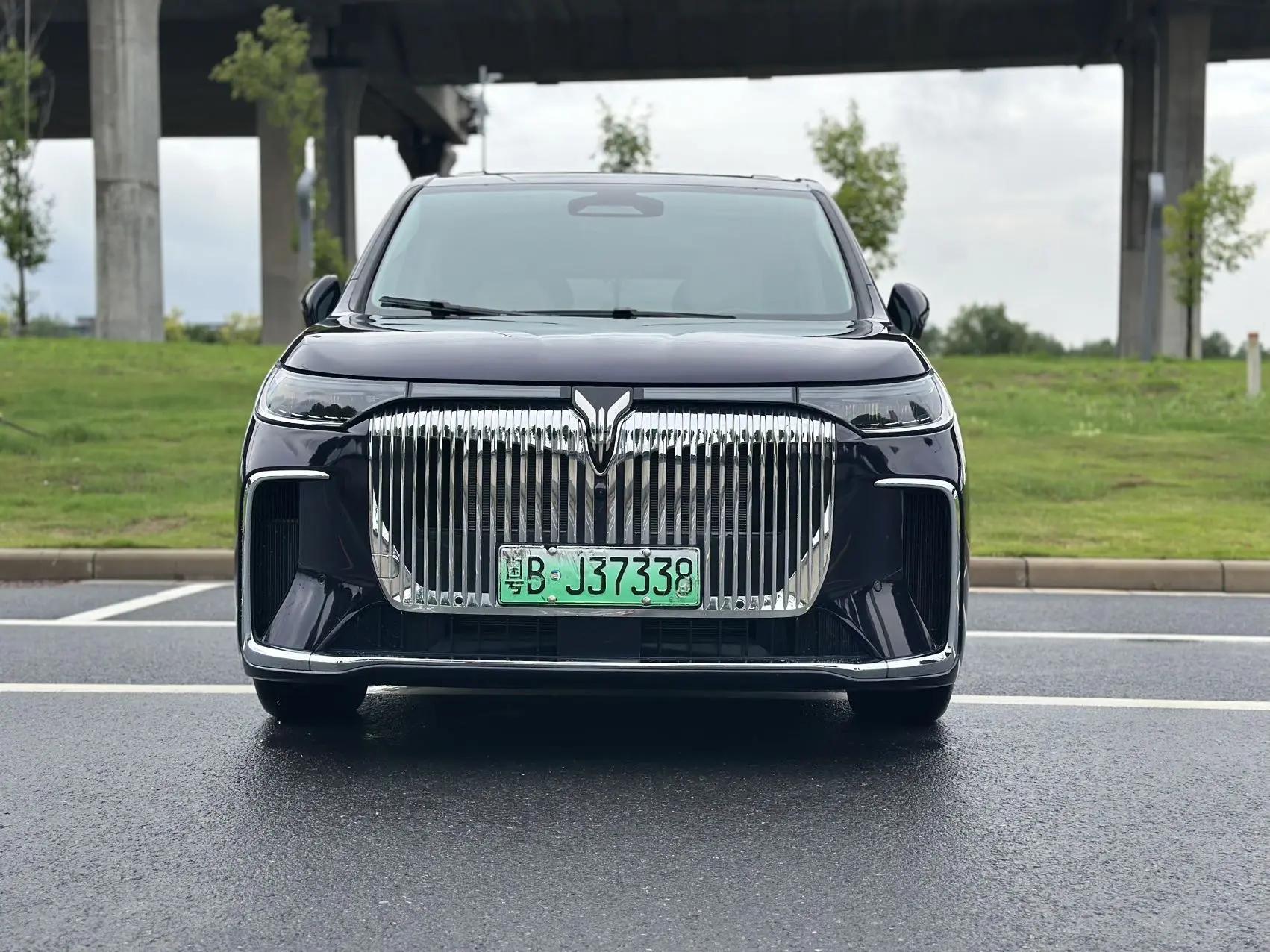 Voyah 2026 dreamers PHEV 1.5T Kunpeng Max automatic gear 2