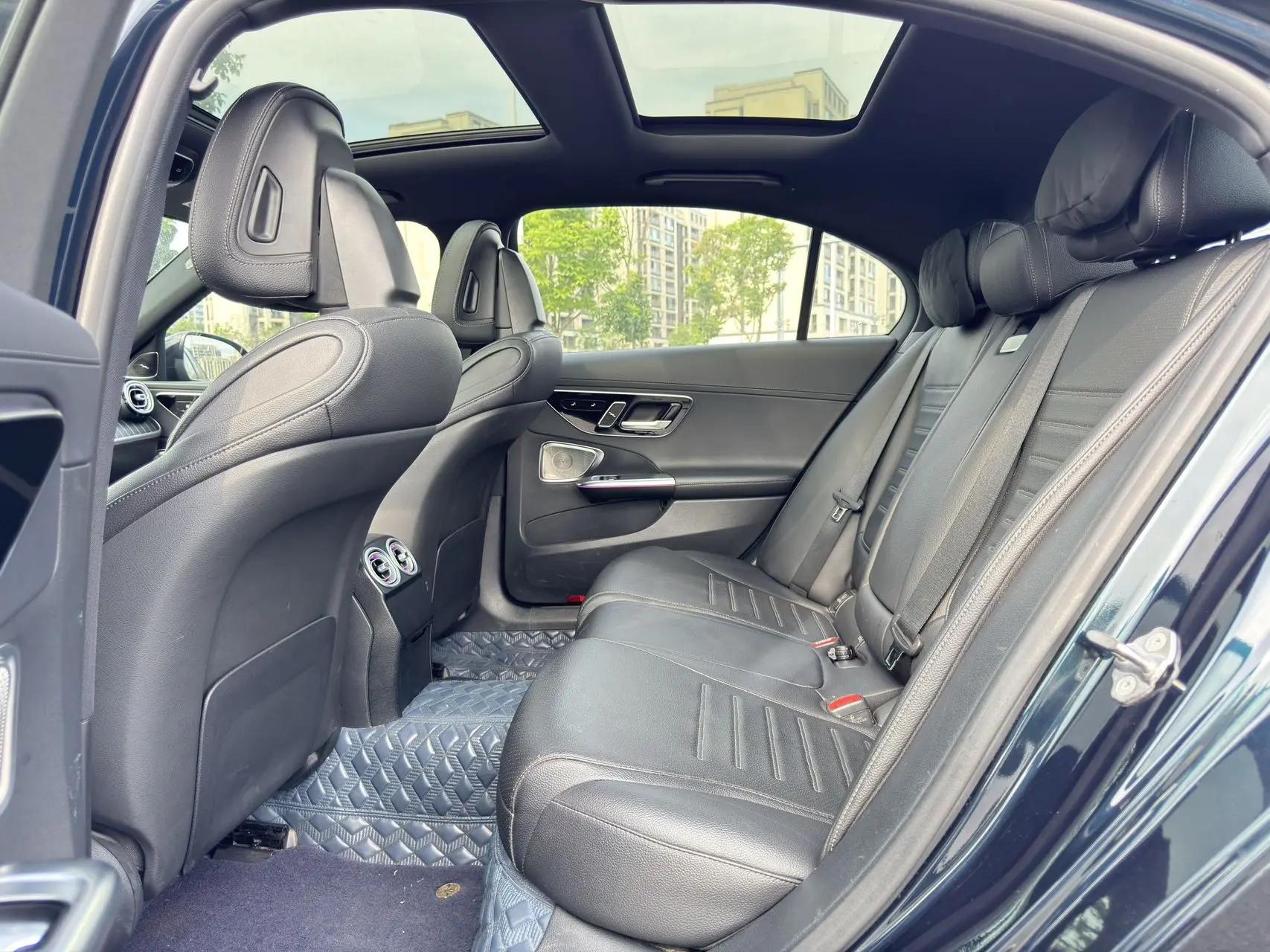 Mercedes Benz Class C 2022 C 260 L Night Sports Edition 12