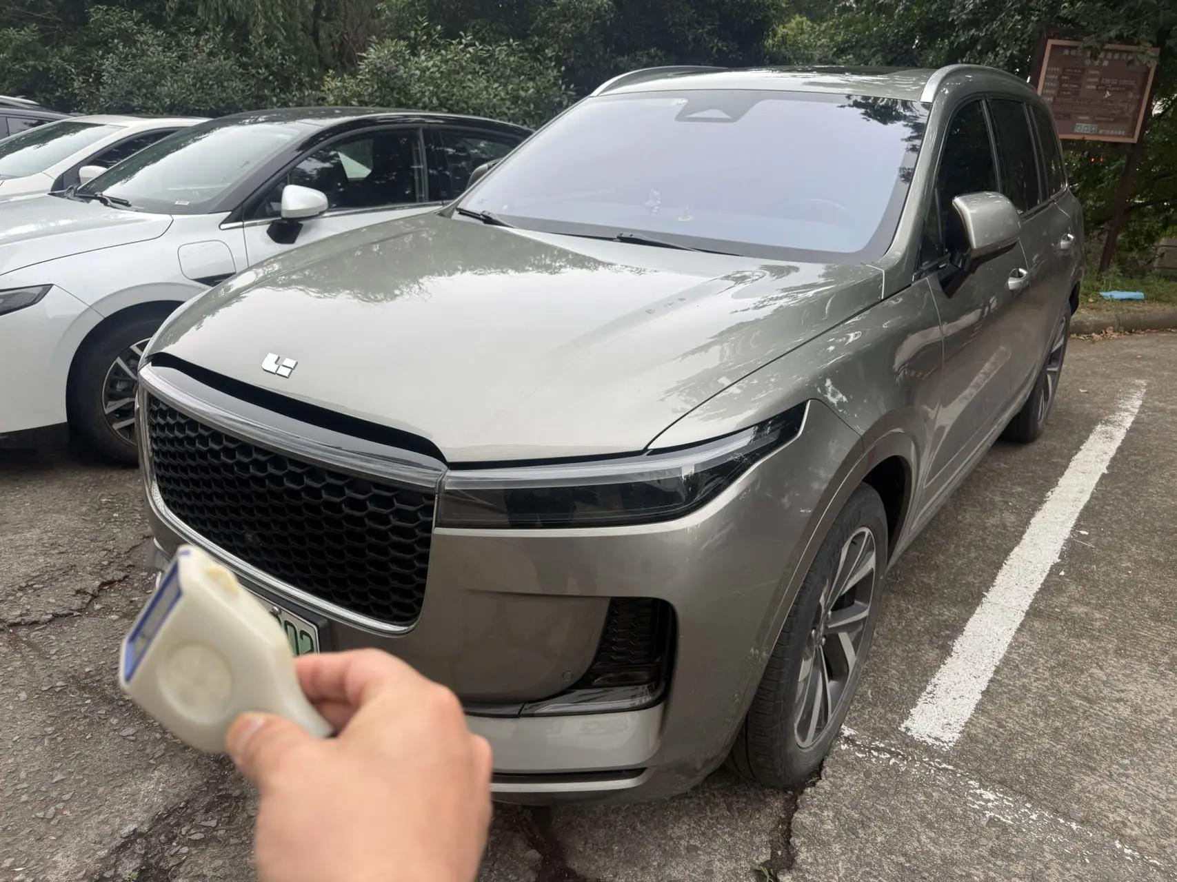 Li ONE 2021 extended 6-seat version
