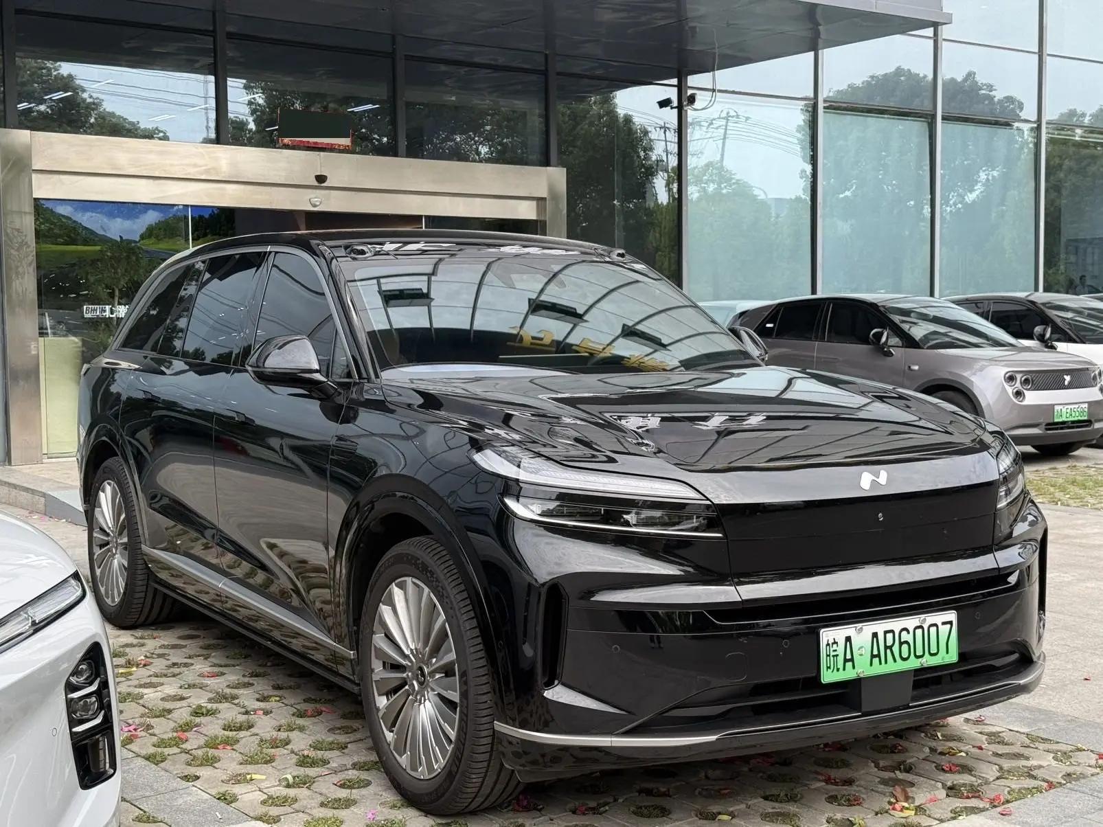 ONVO 2025 L90 Ultra six-seat automatic gear 3