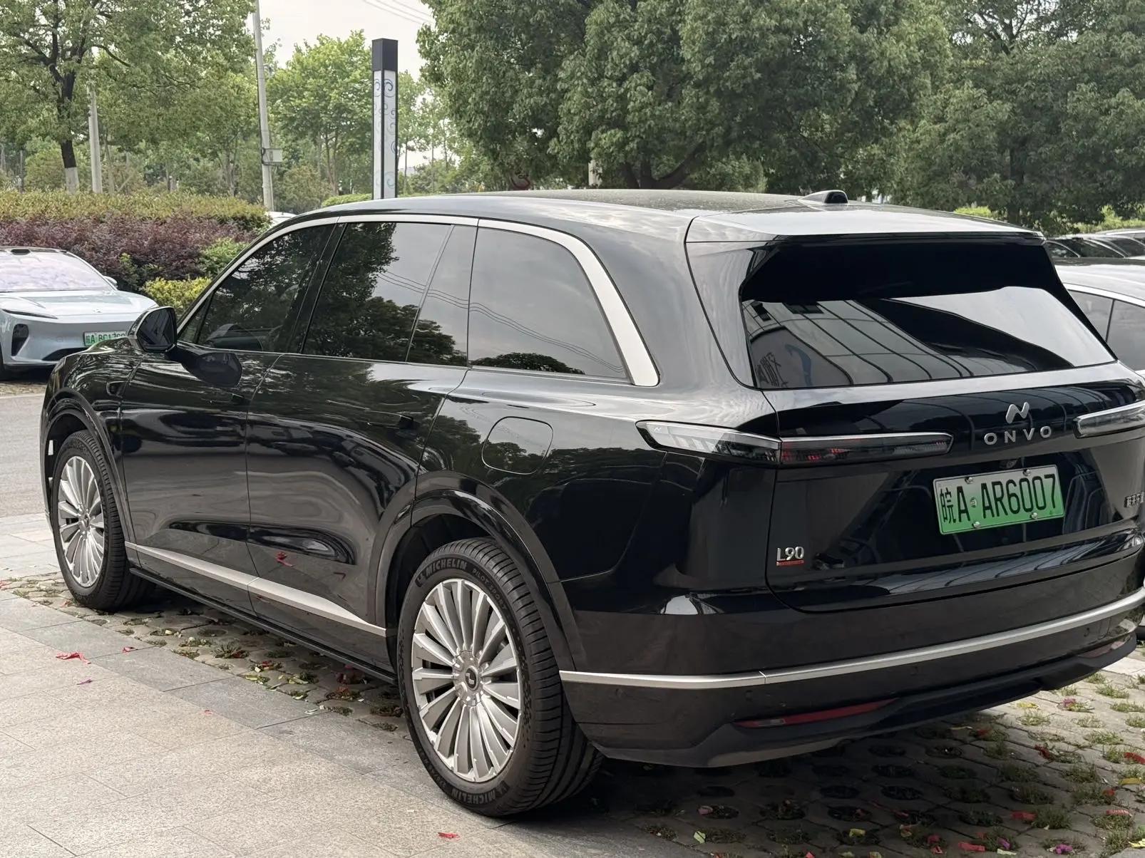 ONVO 2025 L90 Ultra six-seat automatic gear 5