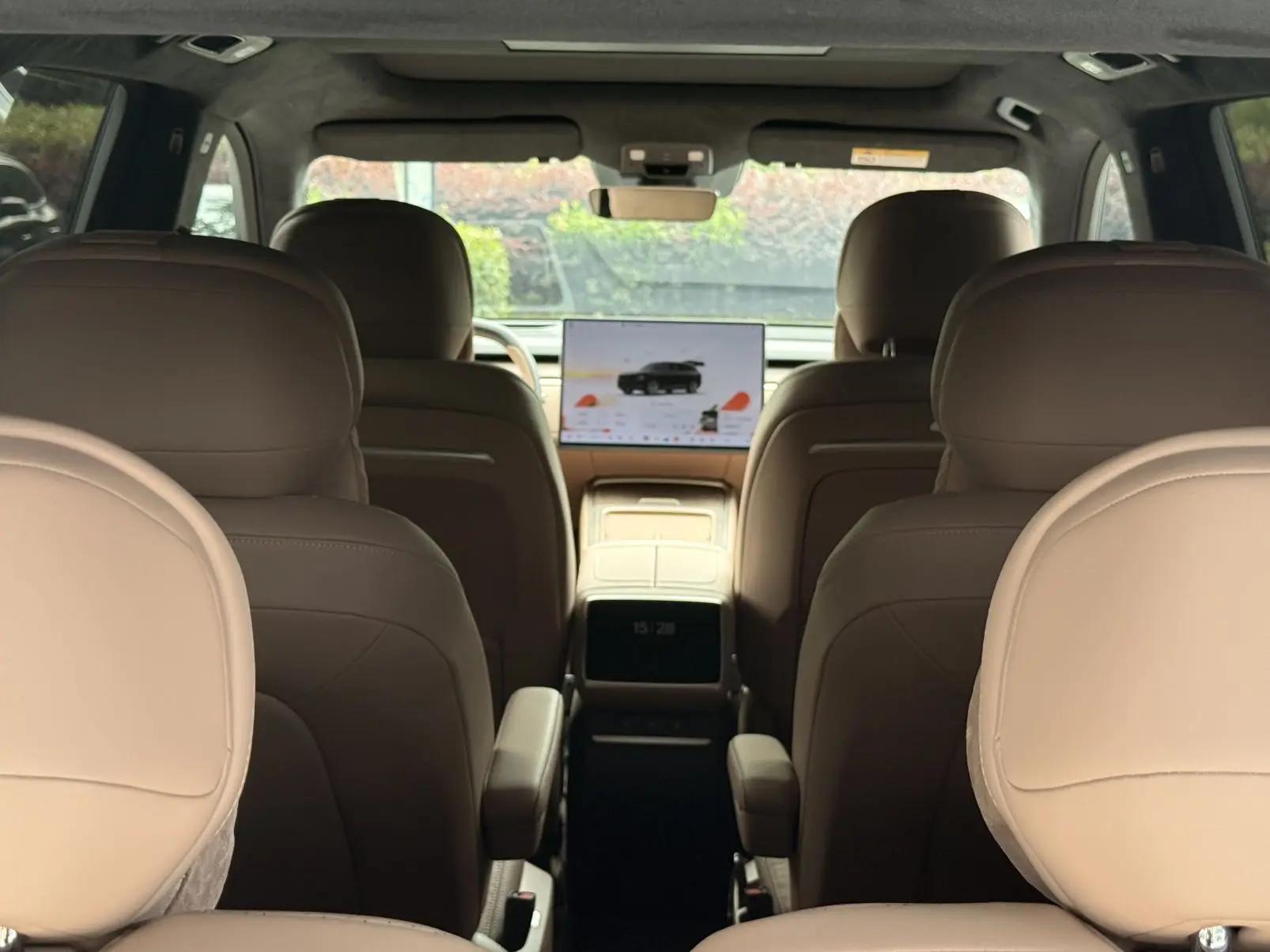 ONVO 2025 L90 Ultra six-seat automatic gear 6