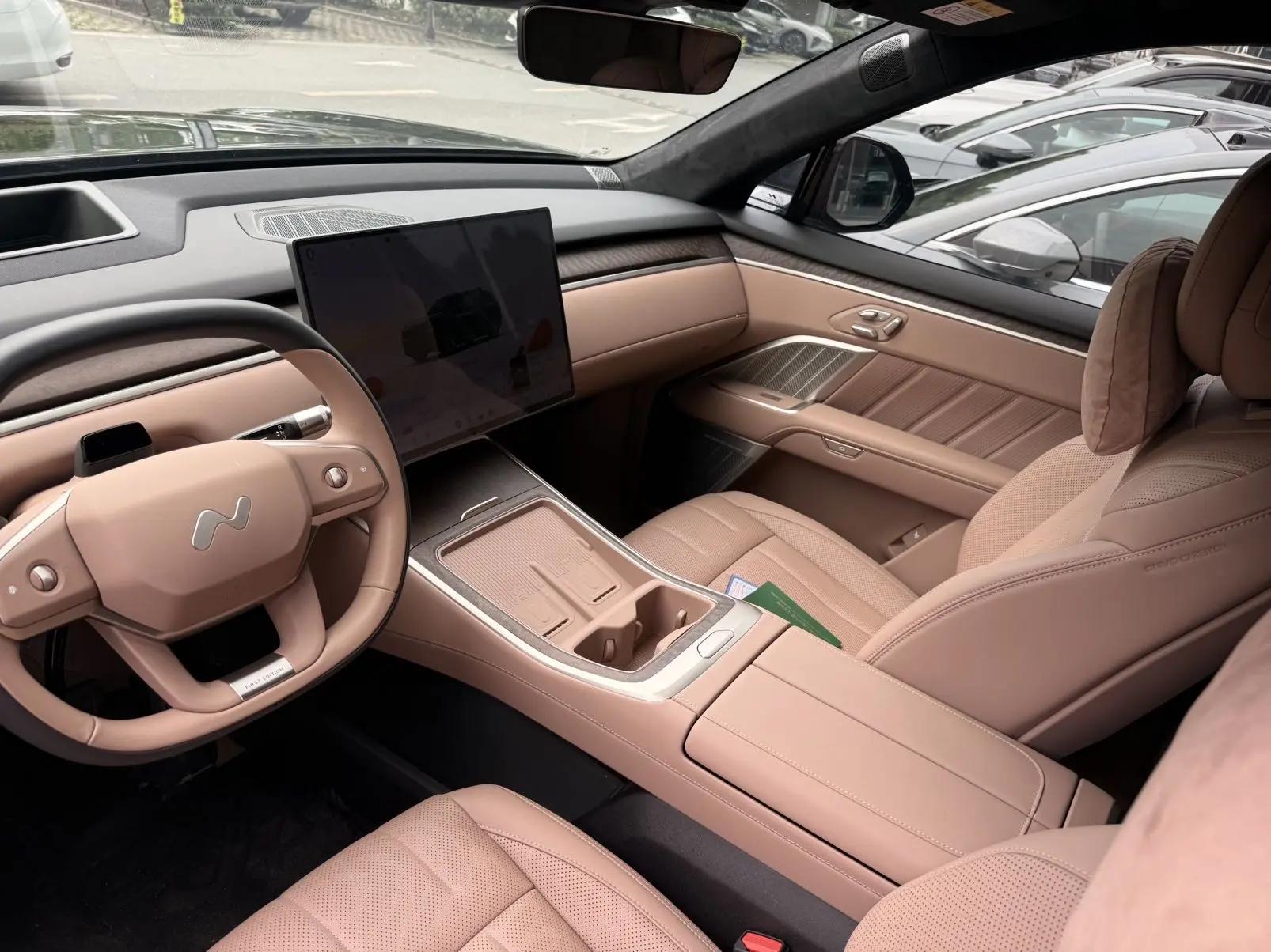ONVO 2025 L90 Ultra six-seat automatic gear 7