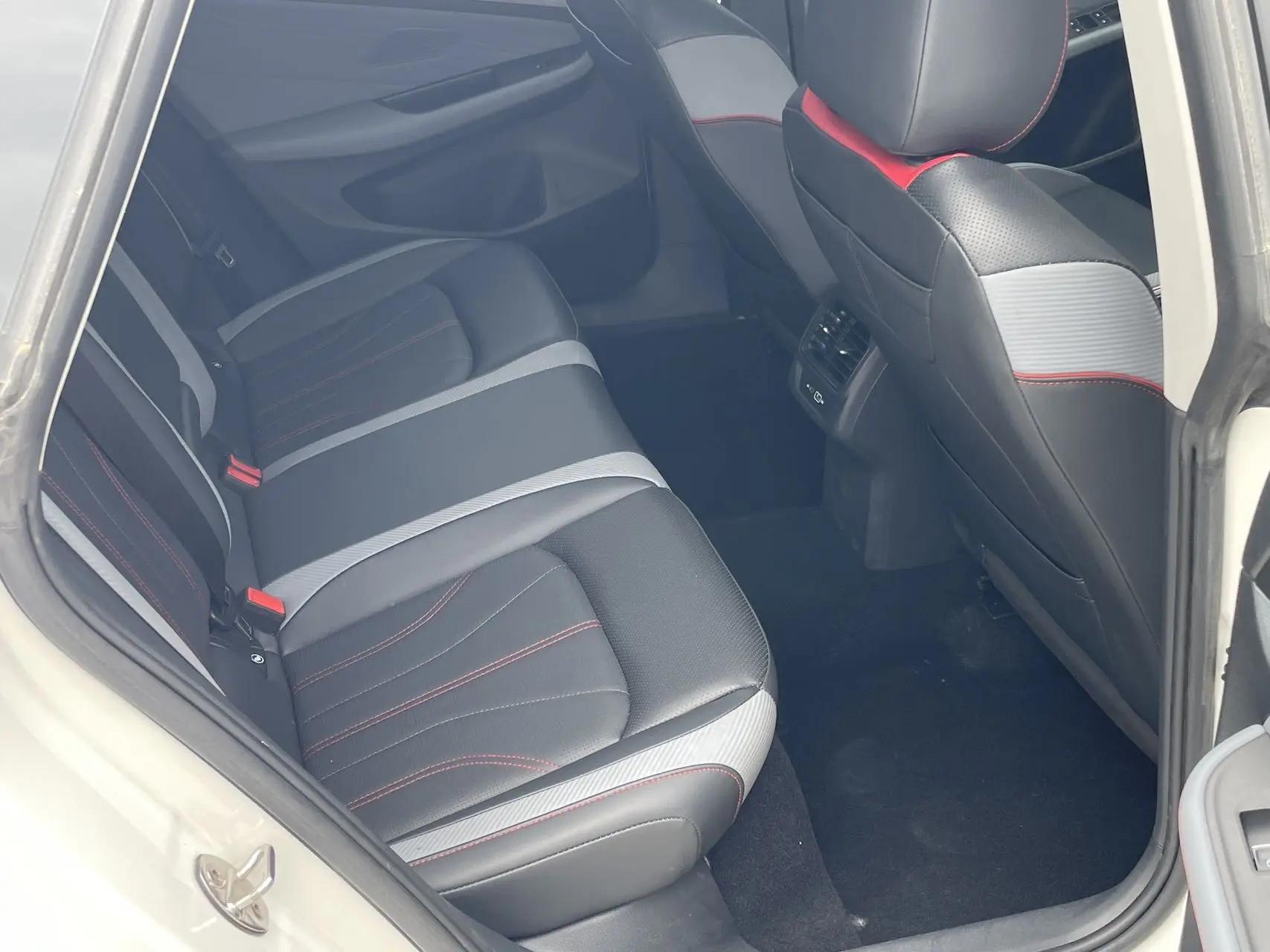 Lamando 2022 Model Lamando L 280TSI DSG Cool & Spicy Edition 4