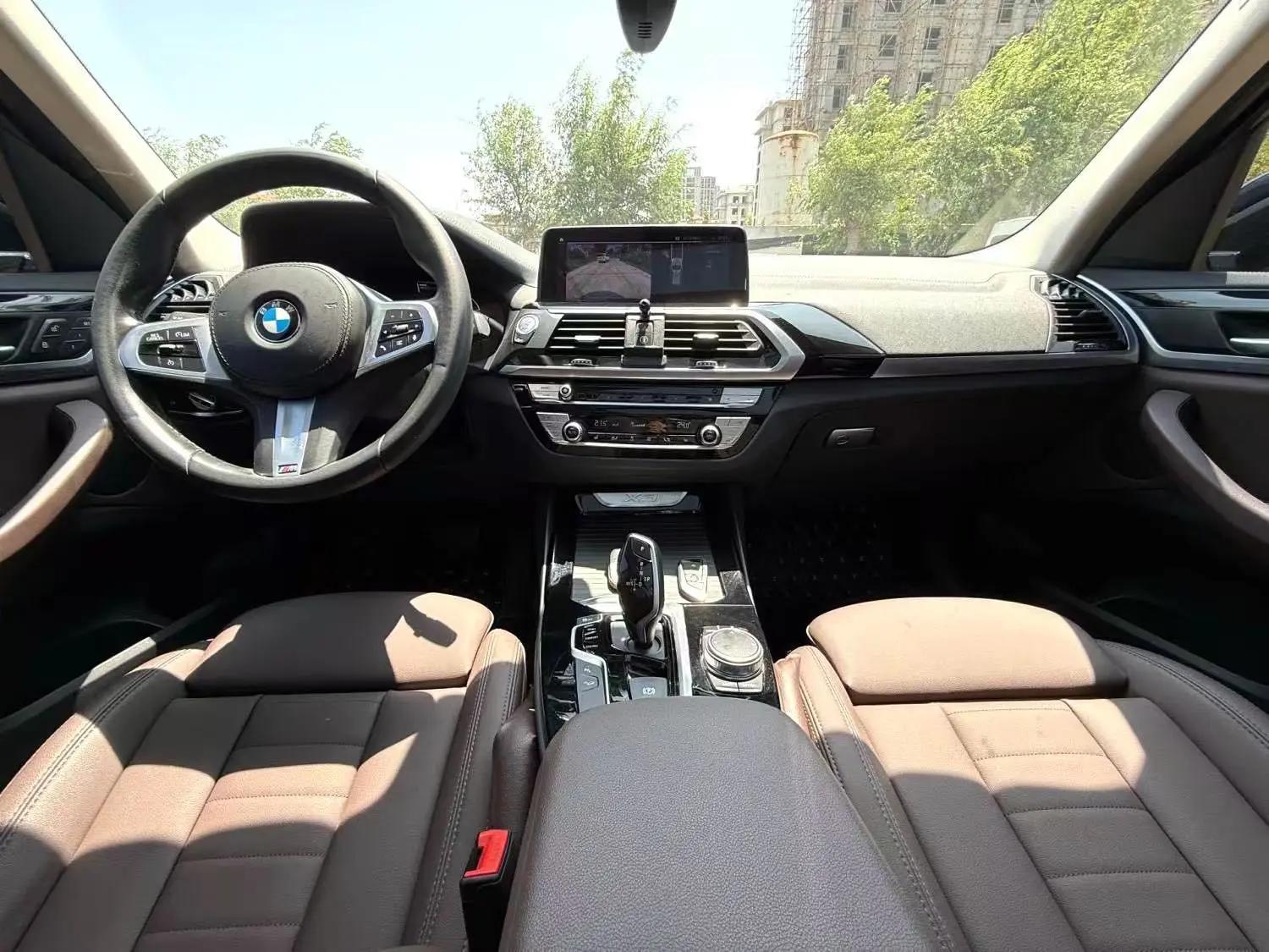 BMW X3 2020 xDrive25i M sports suit 2