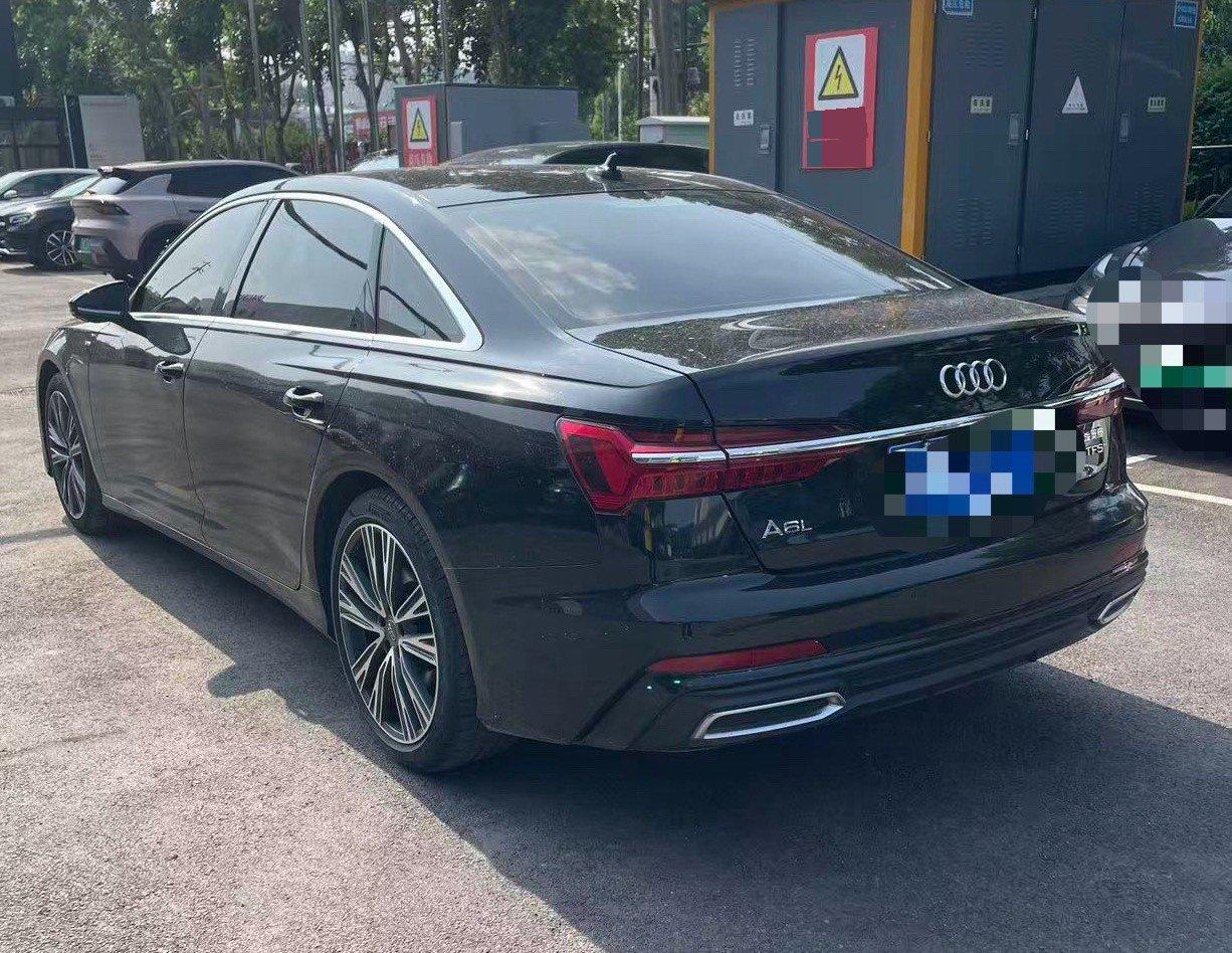 Audi A6L 2021 40 TFSI Deluxe Dynamic 4