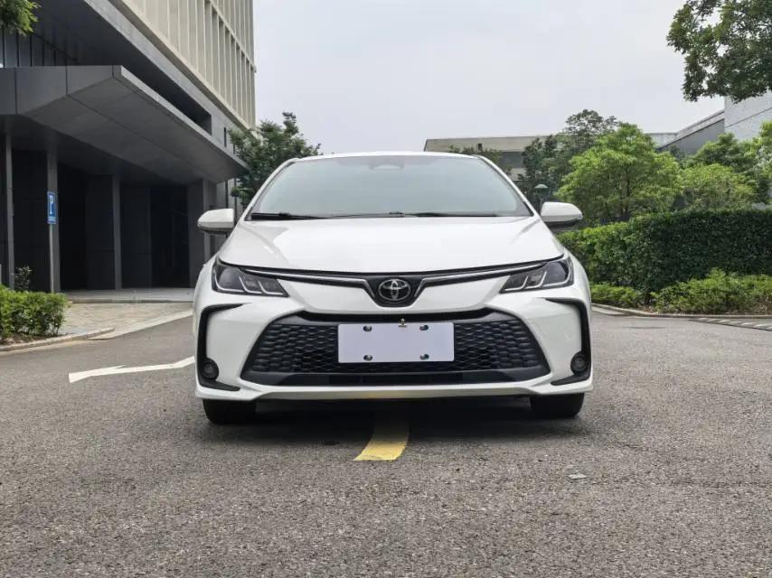 Toyota 2025 Corolla Double Engine 1.8 Stepless Intelligent Electric Hybrid Pioneer Edition Automatic Gear 2