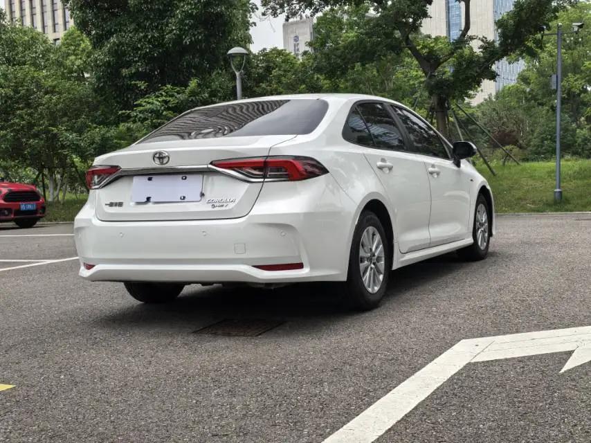 Toyota 2025 Corolla Double Engine 1.8 Stepless Intelligent Electric Hybrid Pioneer Edition Automatic Gear 9