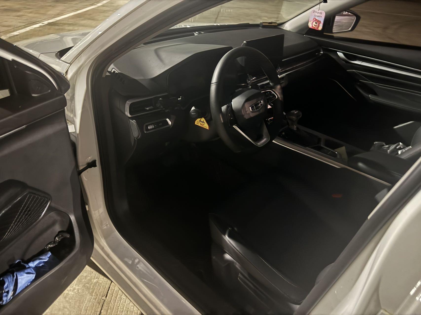 Emgrand 2022 4th Generation 1.5L CVT Luxury Model 5