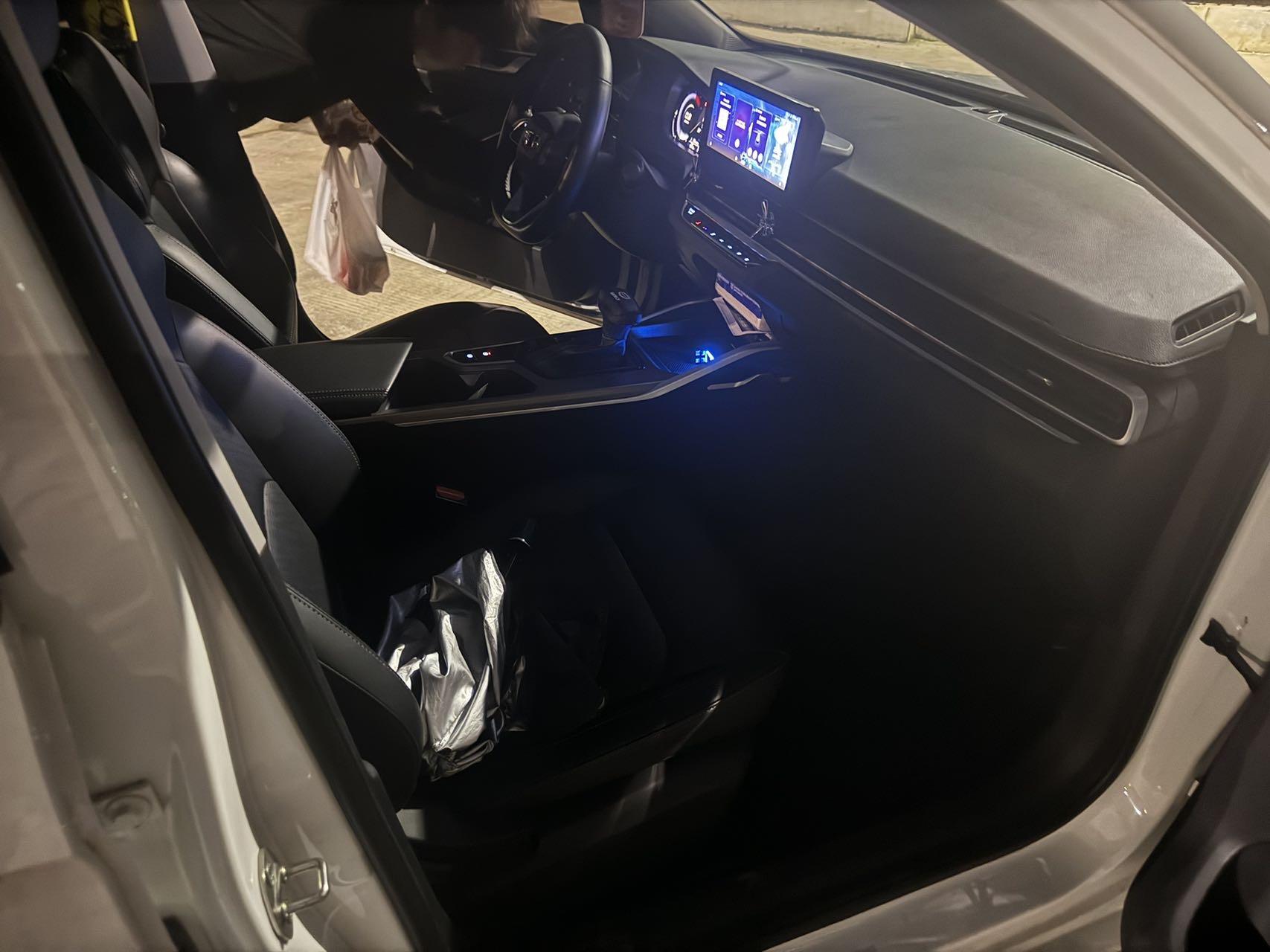 Emgrand 2022 4th Generation 1.5L CVT Luxury Model 7
