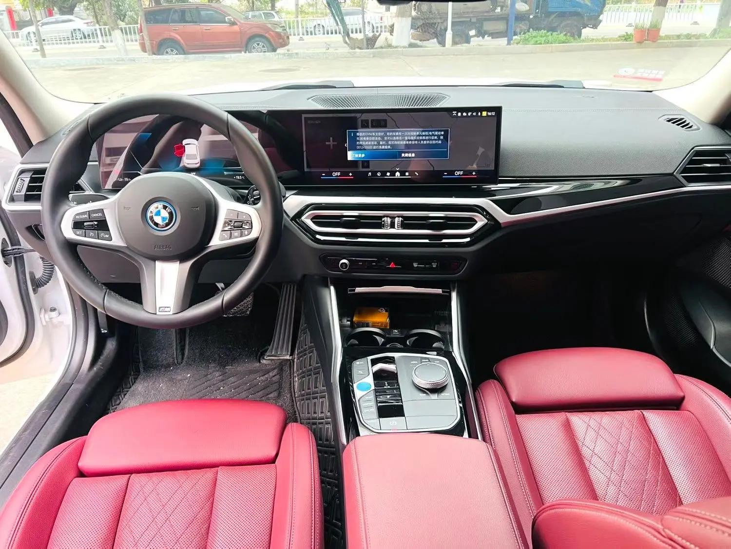 BMW 2025 i3 eDrive 35 L automatic gear 4