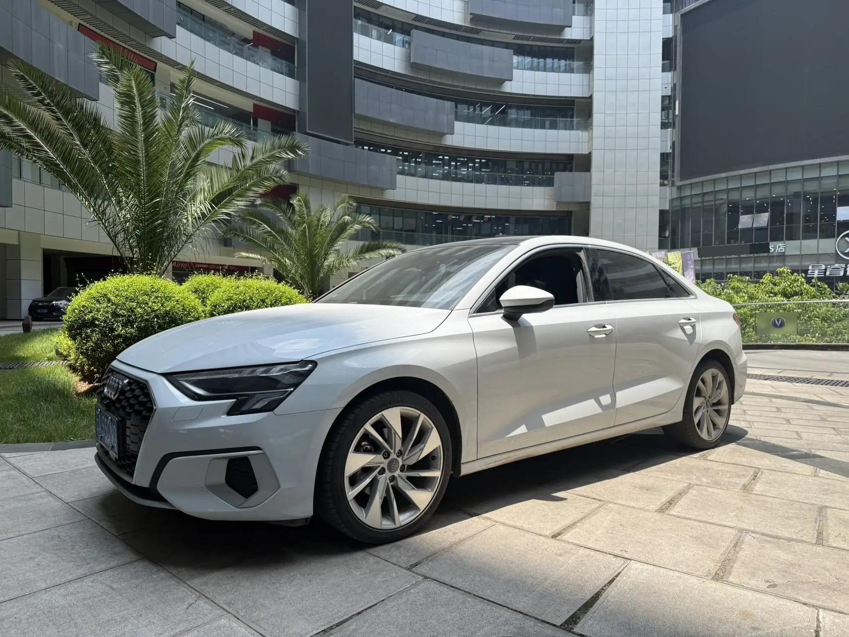 Audi A3 2021 A3L Limousine 35 TFSI Deluxe Elegant