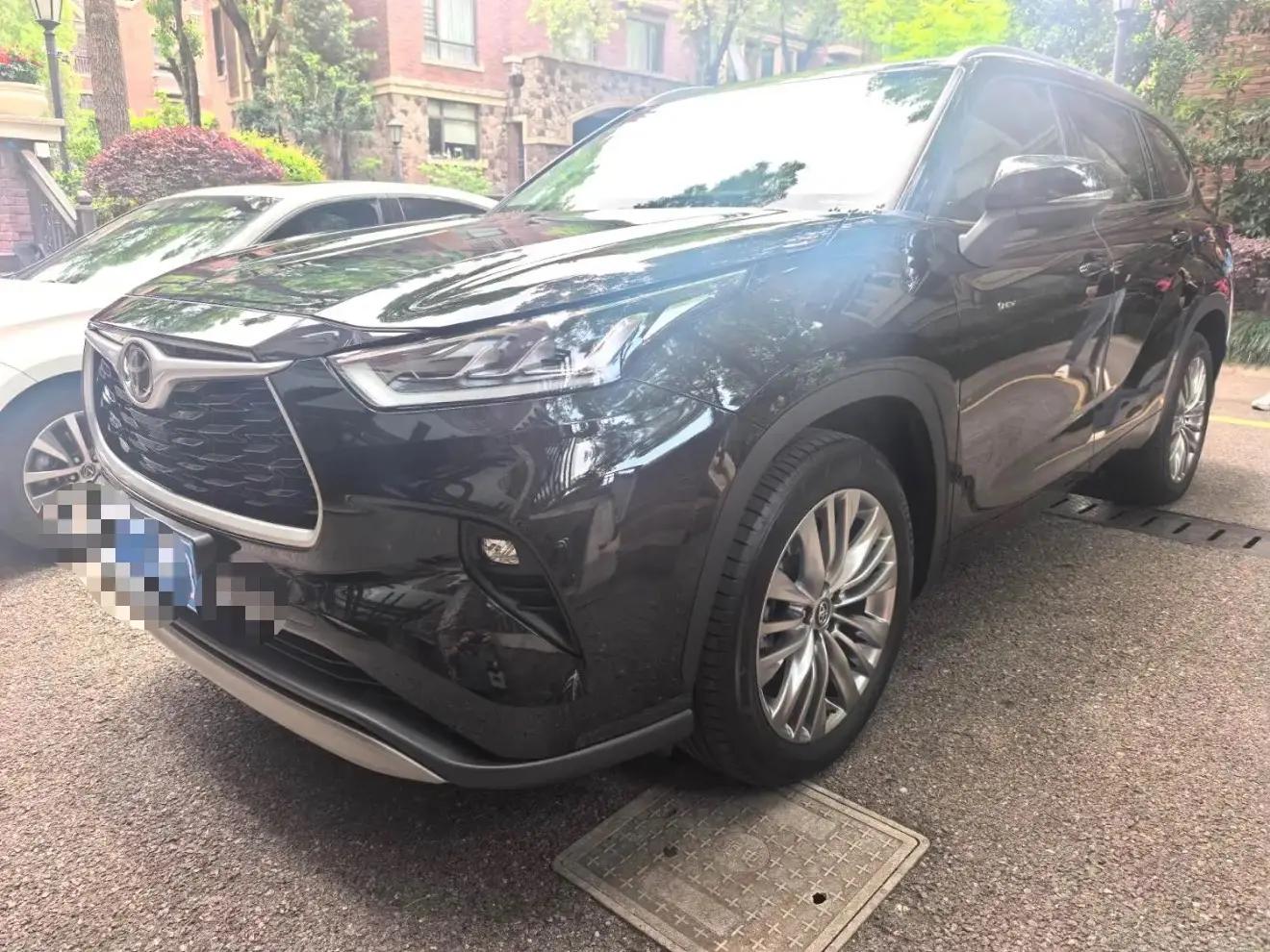 Toyota 2024 Highlander Dual Engine 2.5 Stepless Intelligent Electric Hybrid Four-wheel Drive Premium Edition 7-seat Automatic Transmission