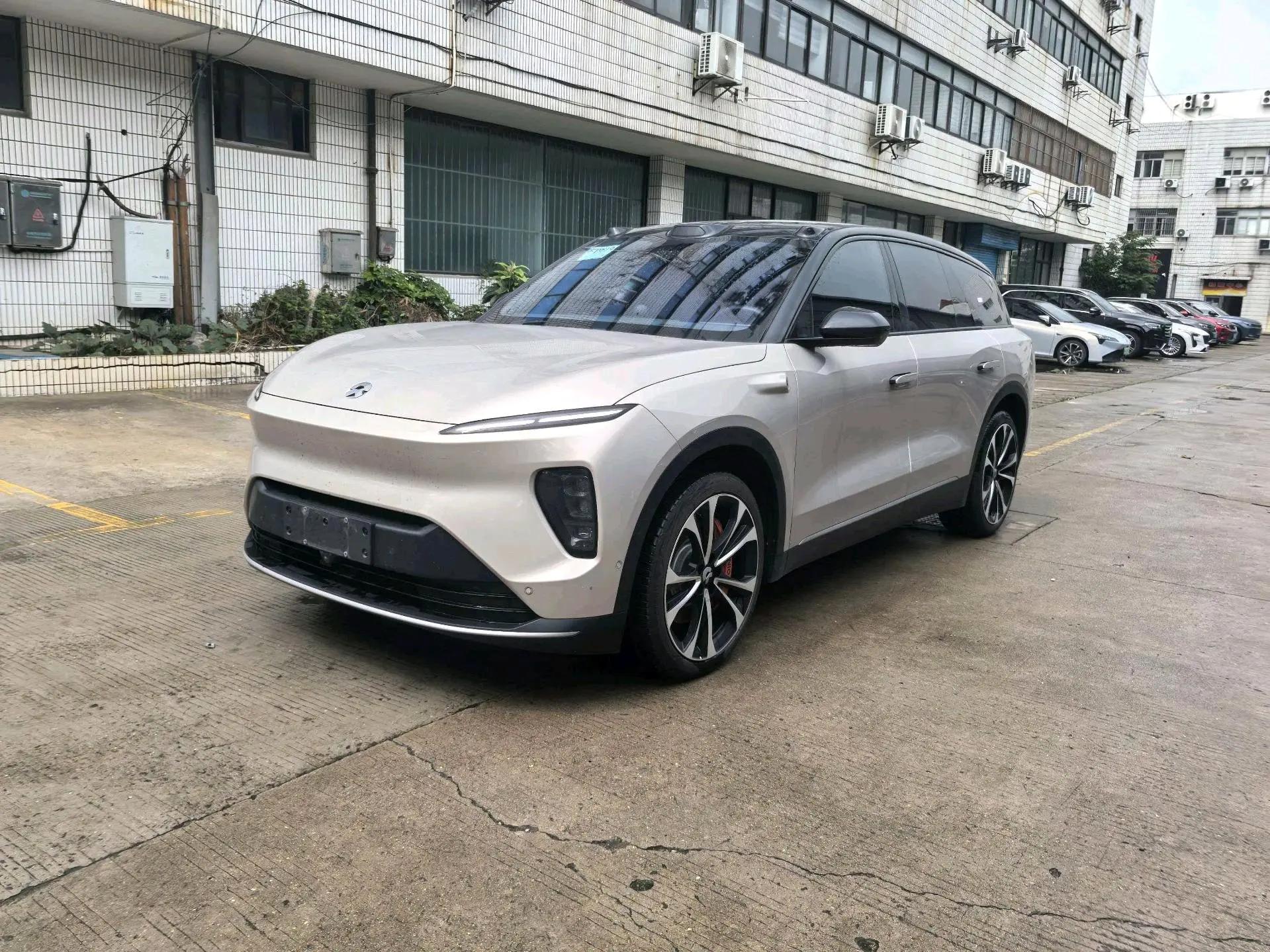 NIO ES8 2024 100kWh Signature Edition