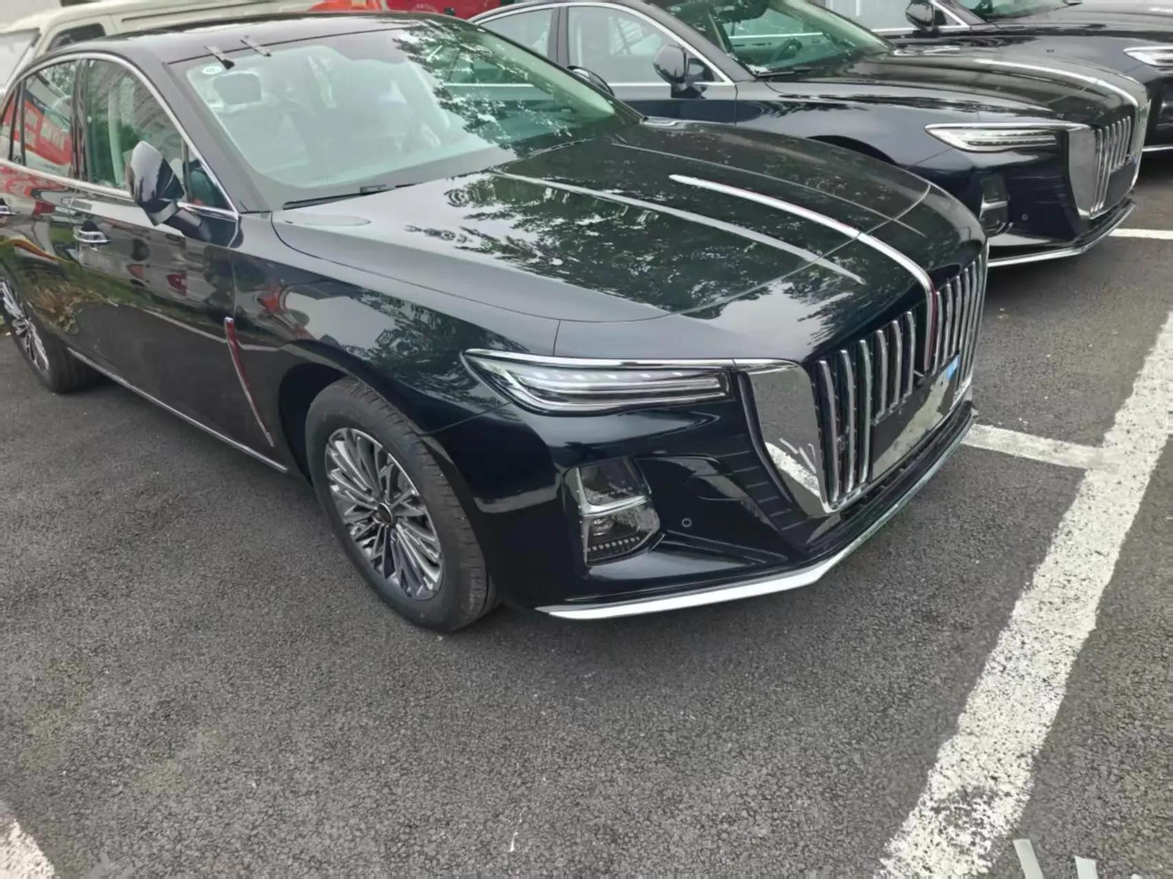 HongQi 2025 Model H5 2.0T Flag-Champ 500,000-Vehicle Commemorative Edition Automatic 3