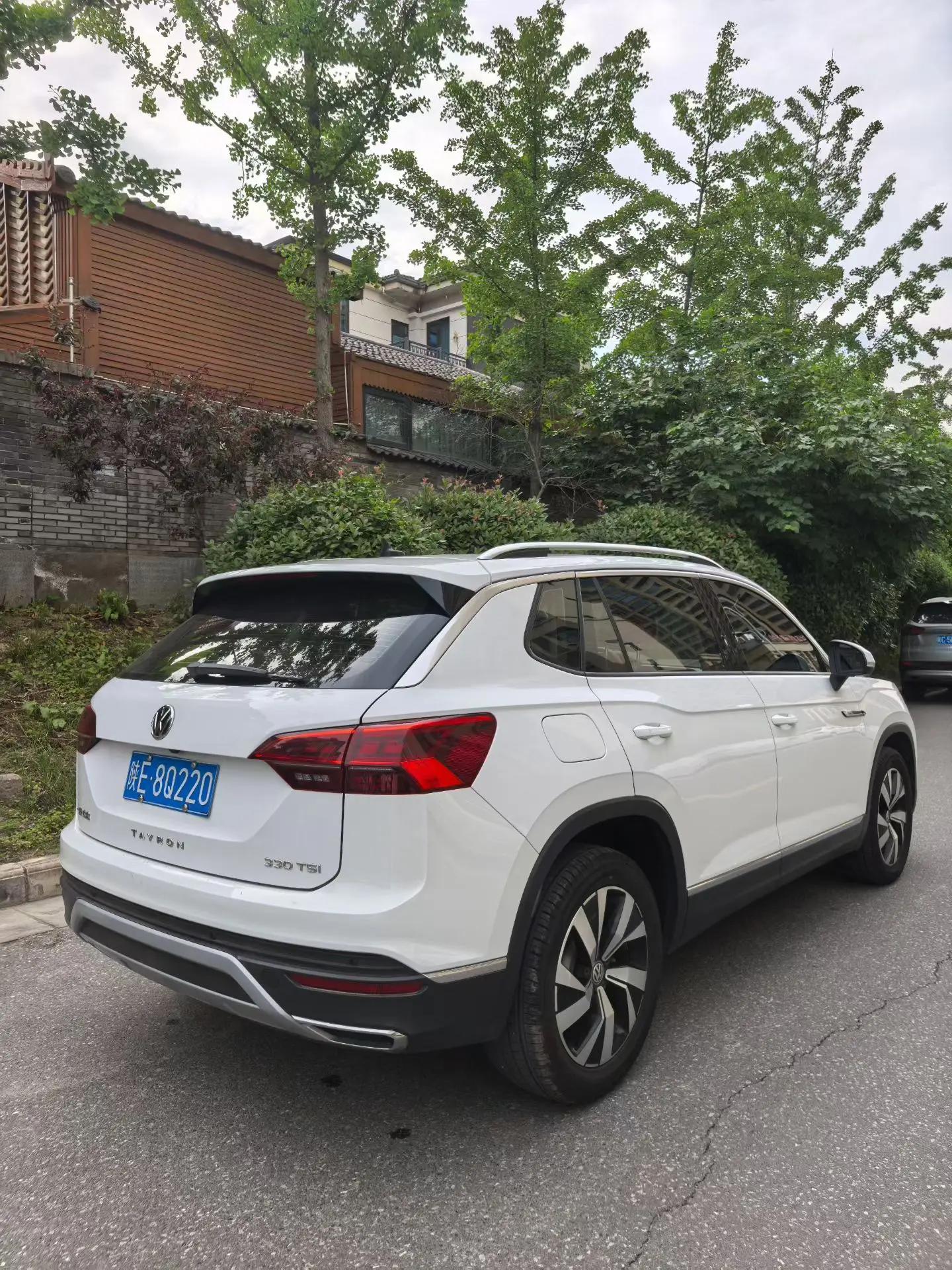 Tan Yue 2020 330TSI Two-Drive Deluxe Zhilian Pro 8