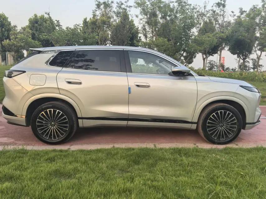DongFeng Aeolus L8 2025 112KM Dream Edition 4