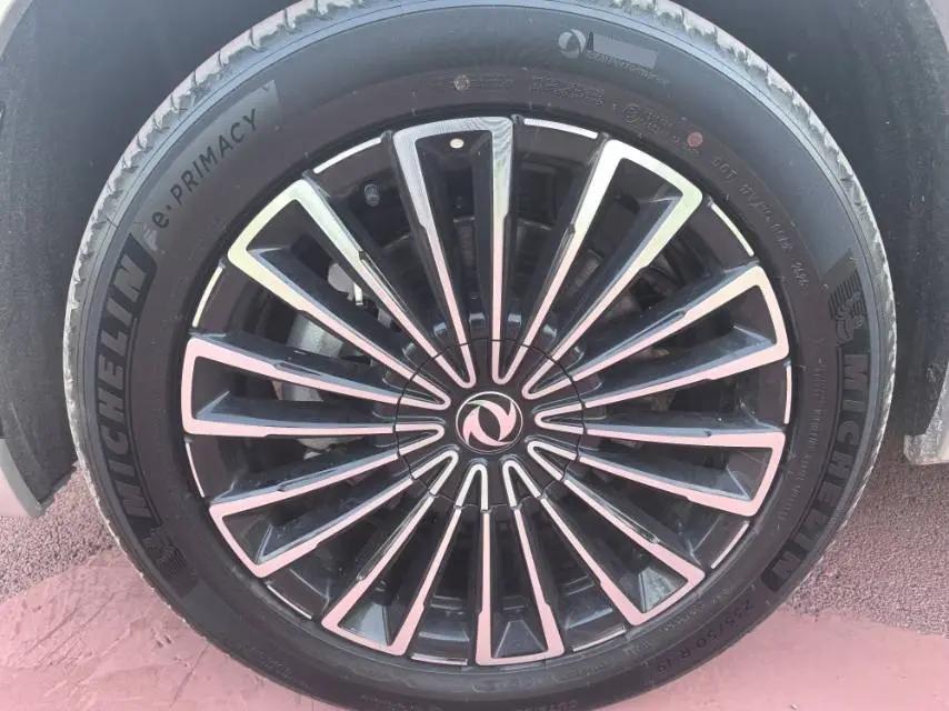 DongFeng Aeolus L8 2025 112KM Dream Edition 5