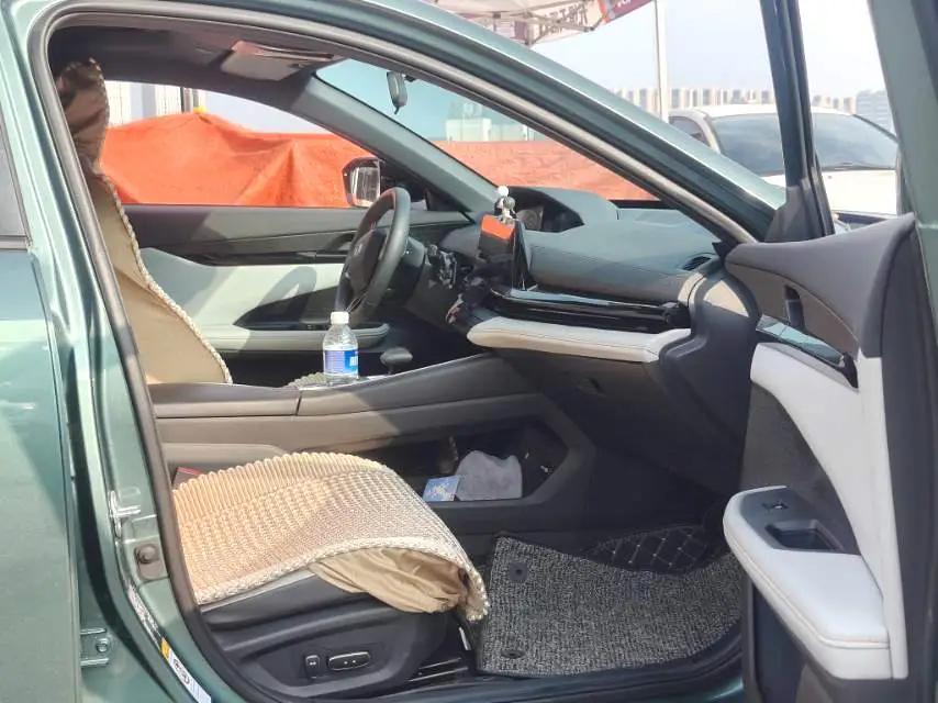 QiYuan 2023 A06 1.5 stepless automatic gear 3