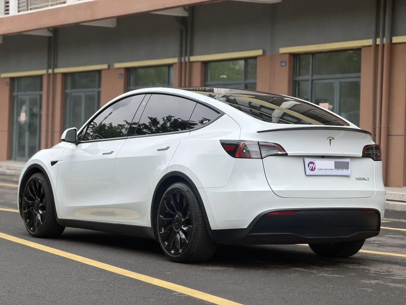 Model Y 2022 Performance High Performance All Wheel Drive 4