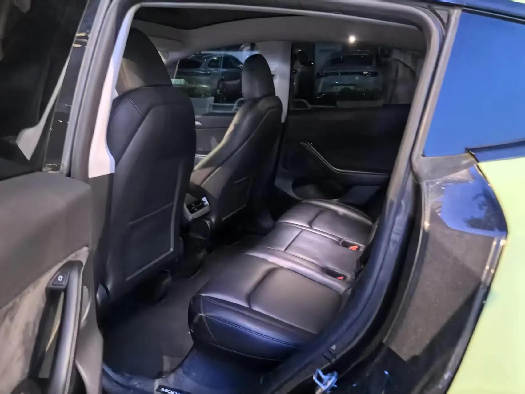 2024 Model Y Rear-Wheel Drive Edition 3