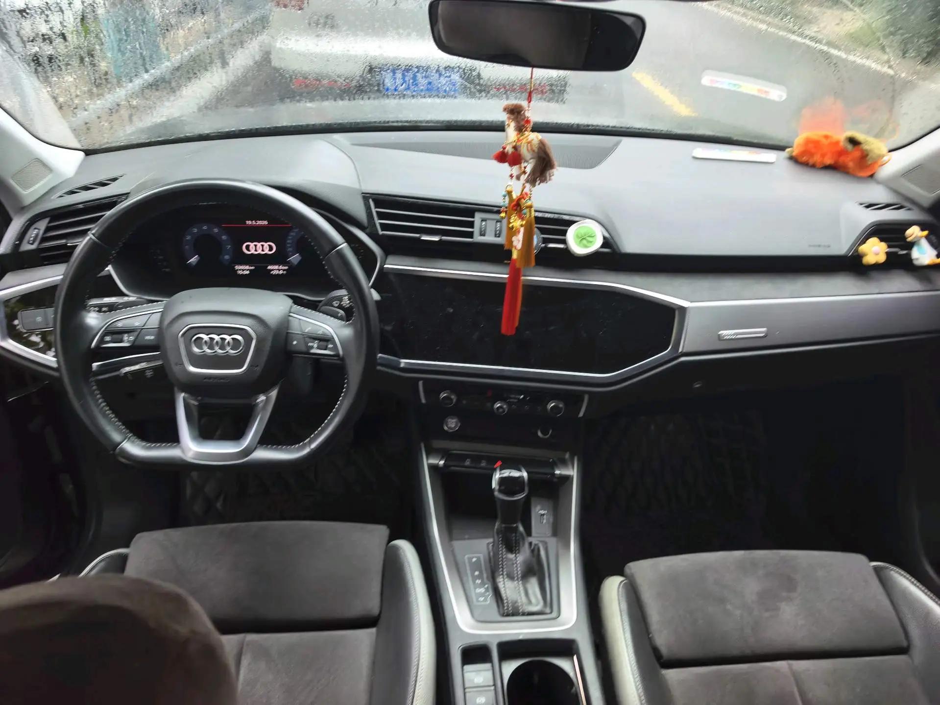 Audi Q3 2021 35 TFSI Fashion Dynamic 9