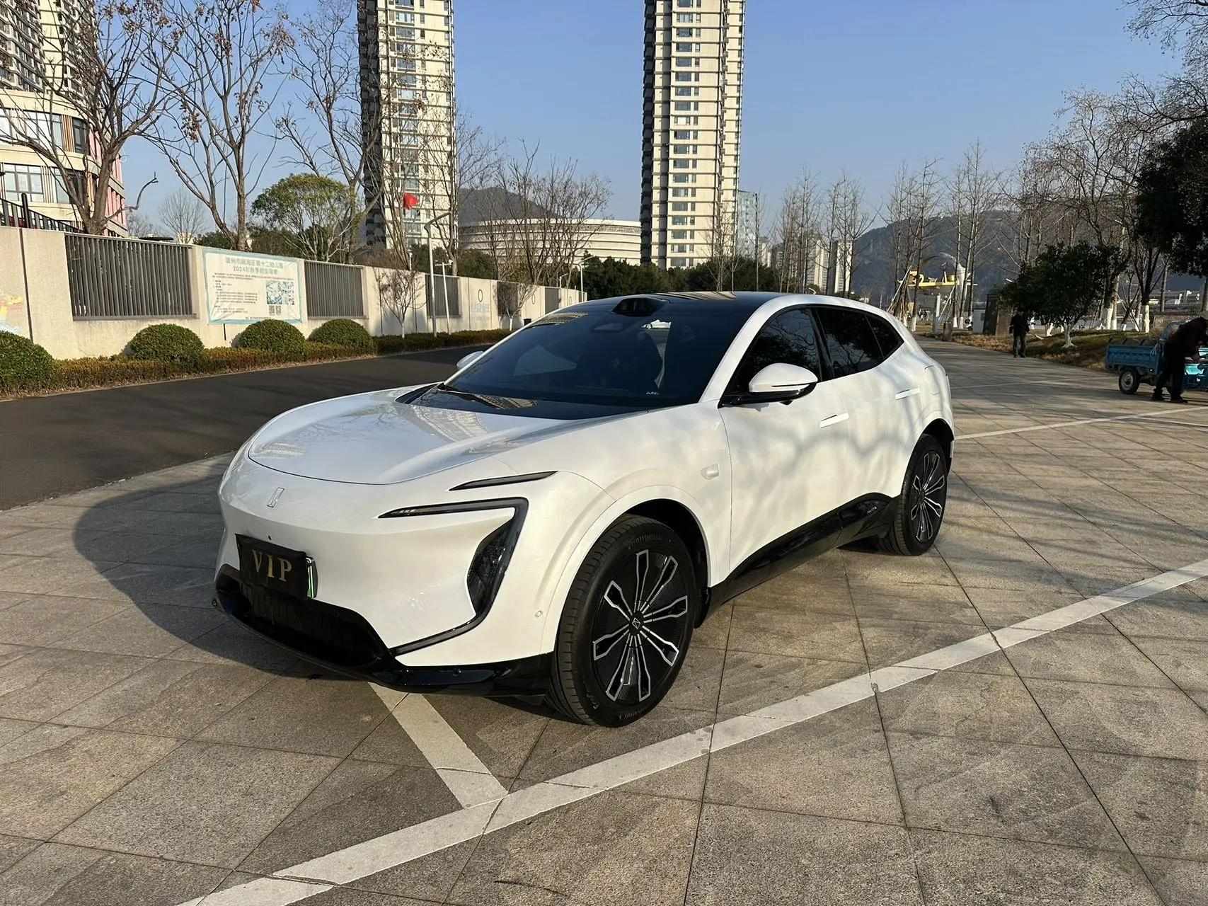 Avatr 07 2024 four-wheel drive pure electric version
