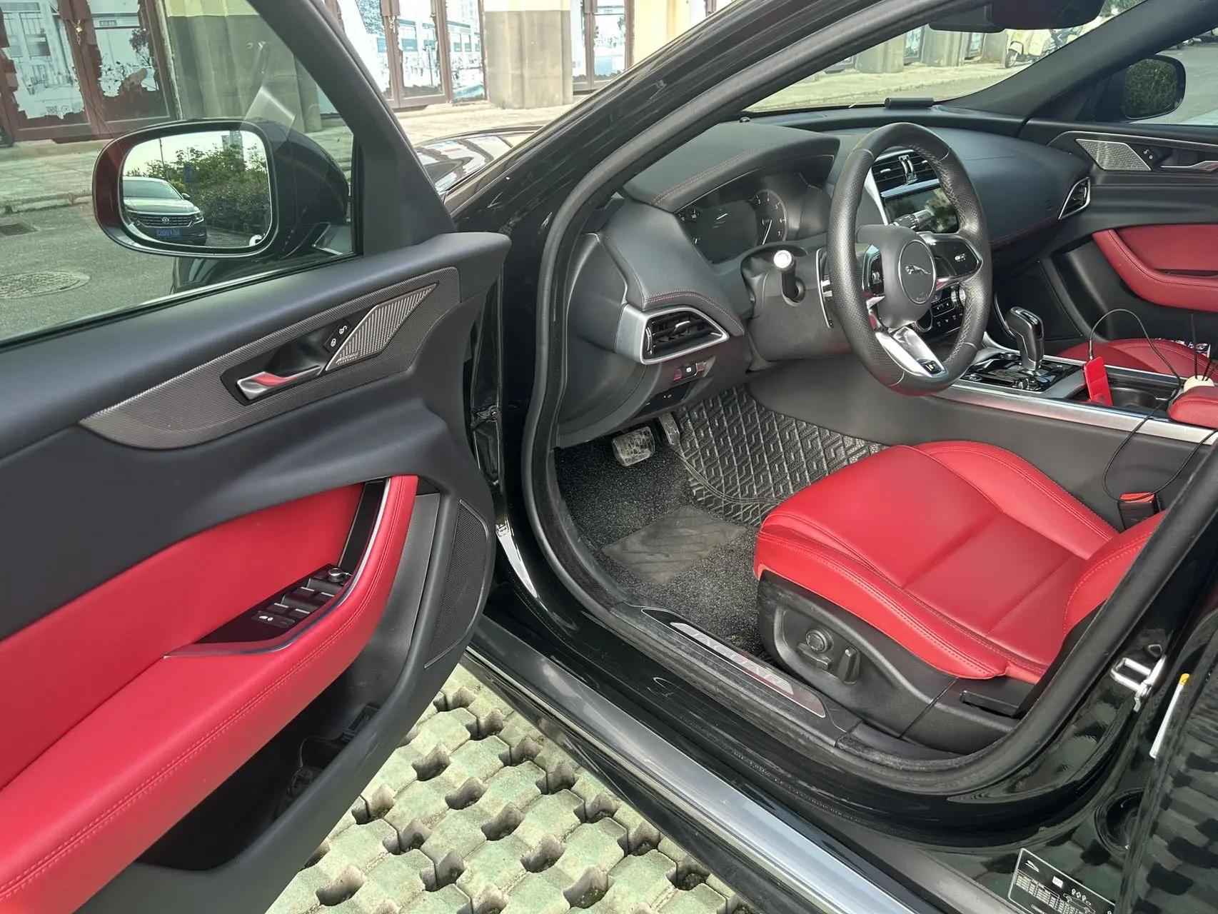 Jaguar XEL 2020 2.0T 200PS R-DYNAMIC S Enterprising Sports Edition 9