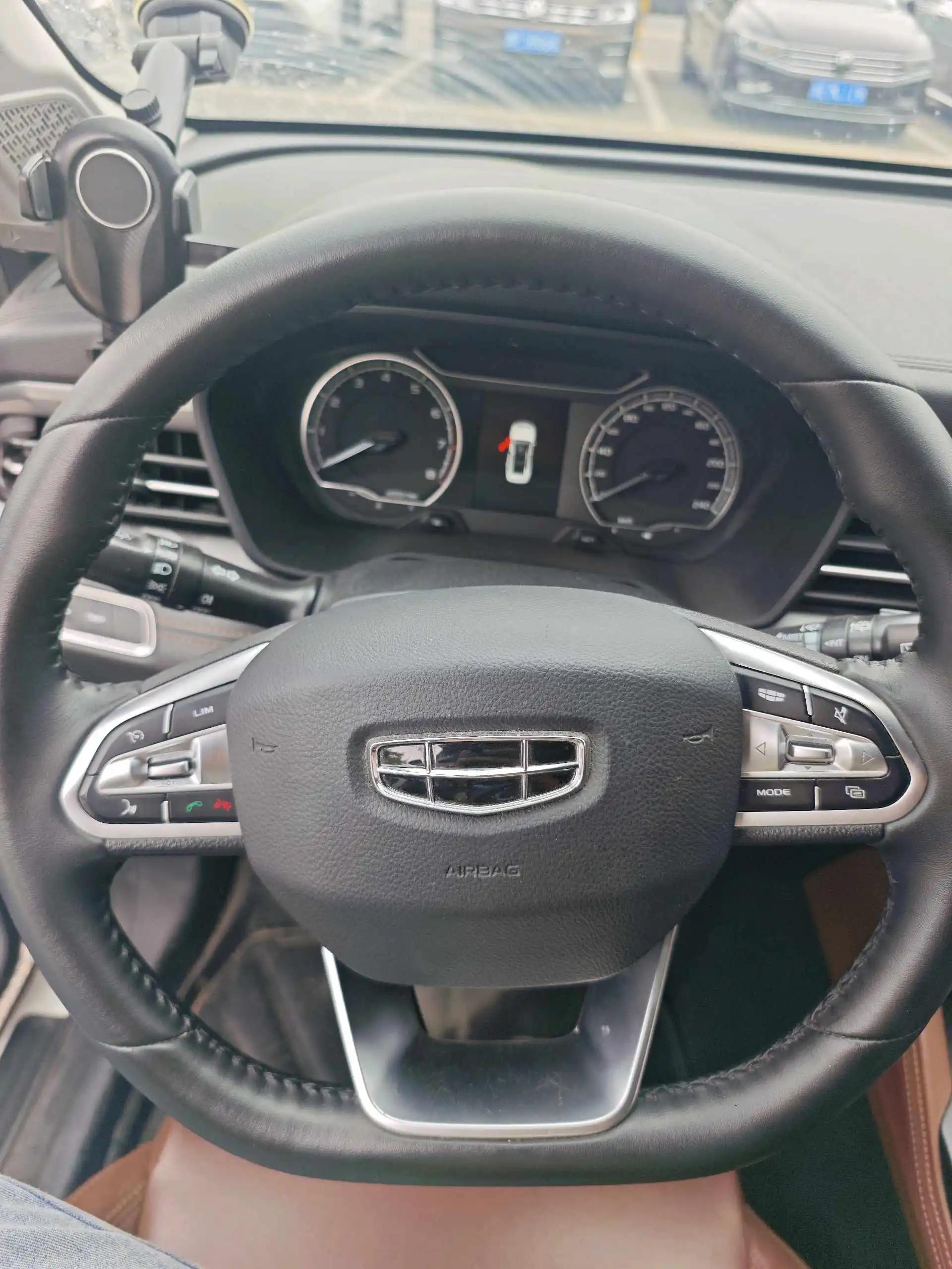 Vision X6 2021 PRO 1.4T Auto Honor Model 9