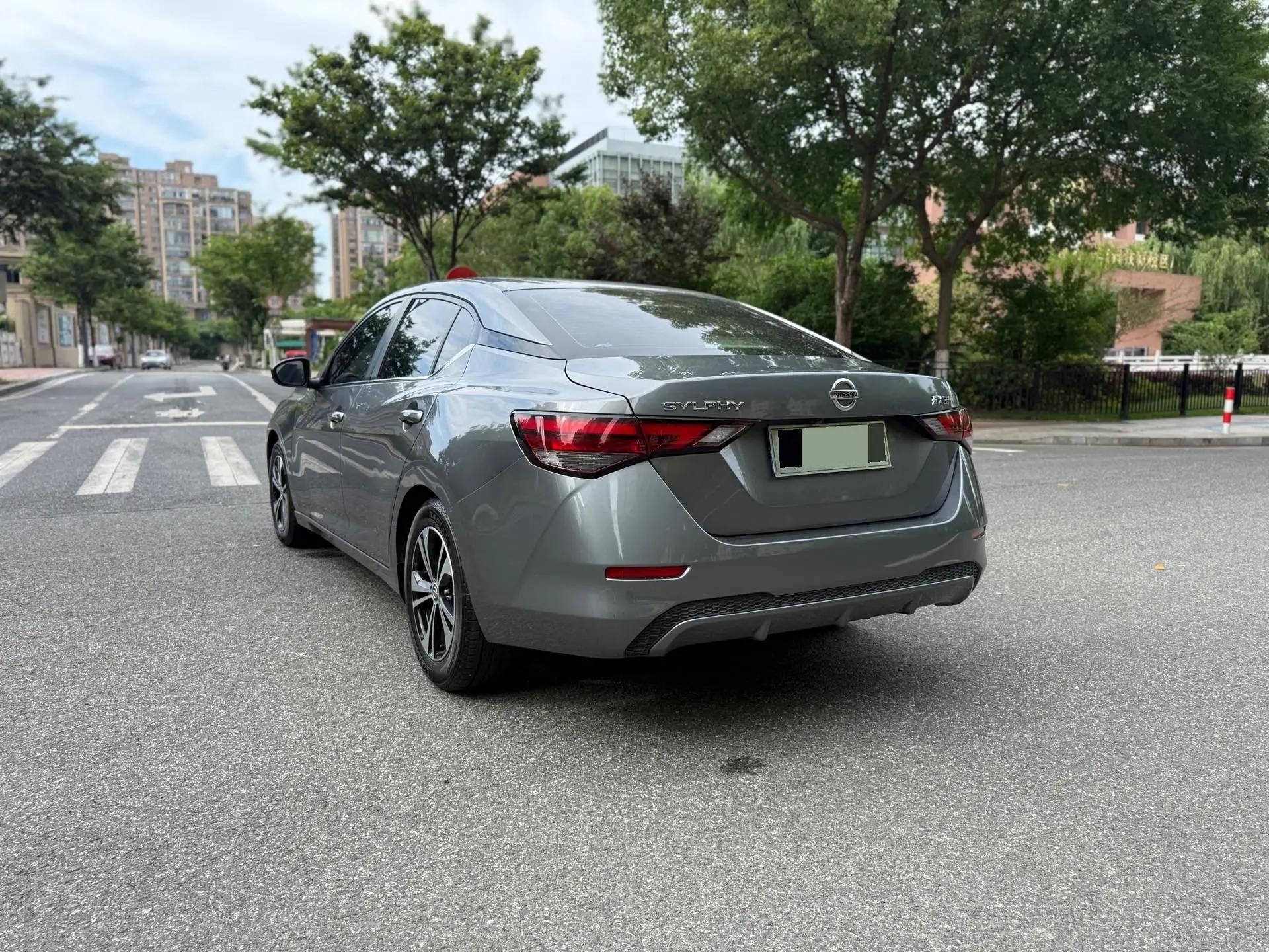 Sylphy 2020 Model Facelift 1.6L XL CVT Intelligent Enjoyment Version 3
