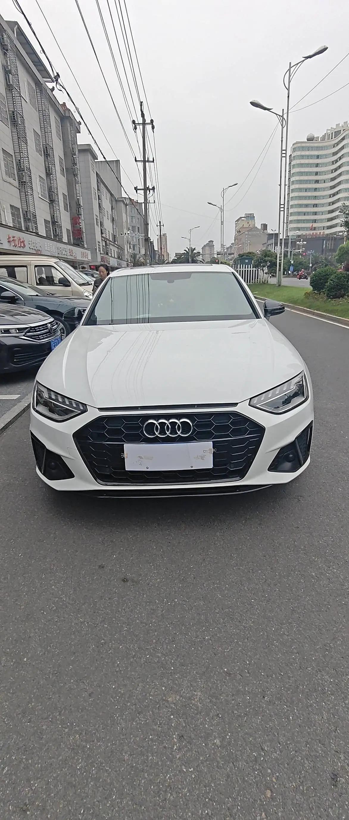 Audi 2024 A4L 2.0TFSI 40TFSI Luxury Dynamic Edition, Automatic 4