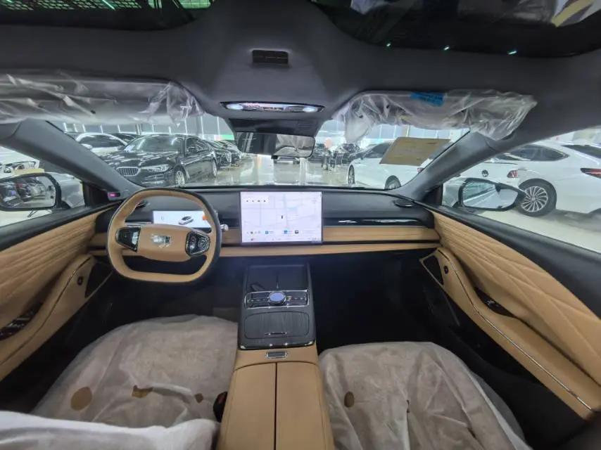 Galaxy Star Shine 8, 2025 Model, 60km EM-i Luxury Edition 9