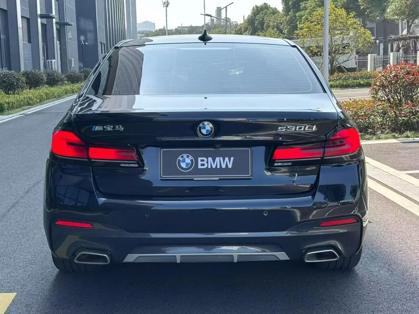 BMW 5 Series 2022 Modified 2 530Li Leading M Sports Suit 7