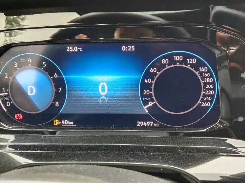 Volkswagen 2023 Golf 8 R-Line 1.4TSI 280TSI Automatic 8