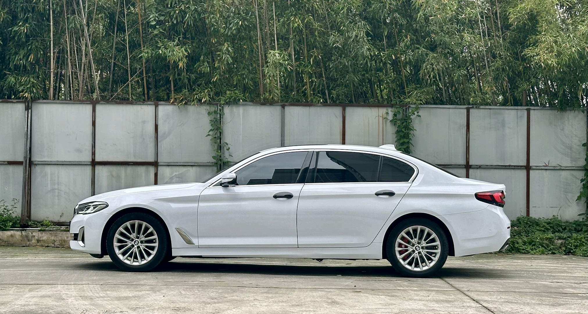 BMW 5 Series 2021 525Li Deluxe Suit 10