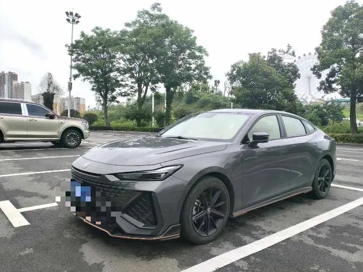 ChangAn 2023 UNI-V 2.0T Leading Speed Edition Automatic Gear