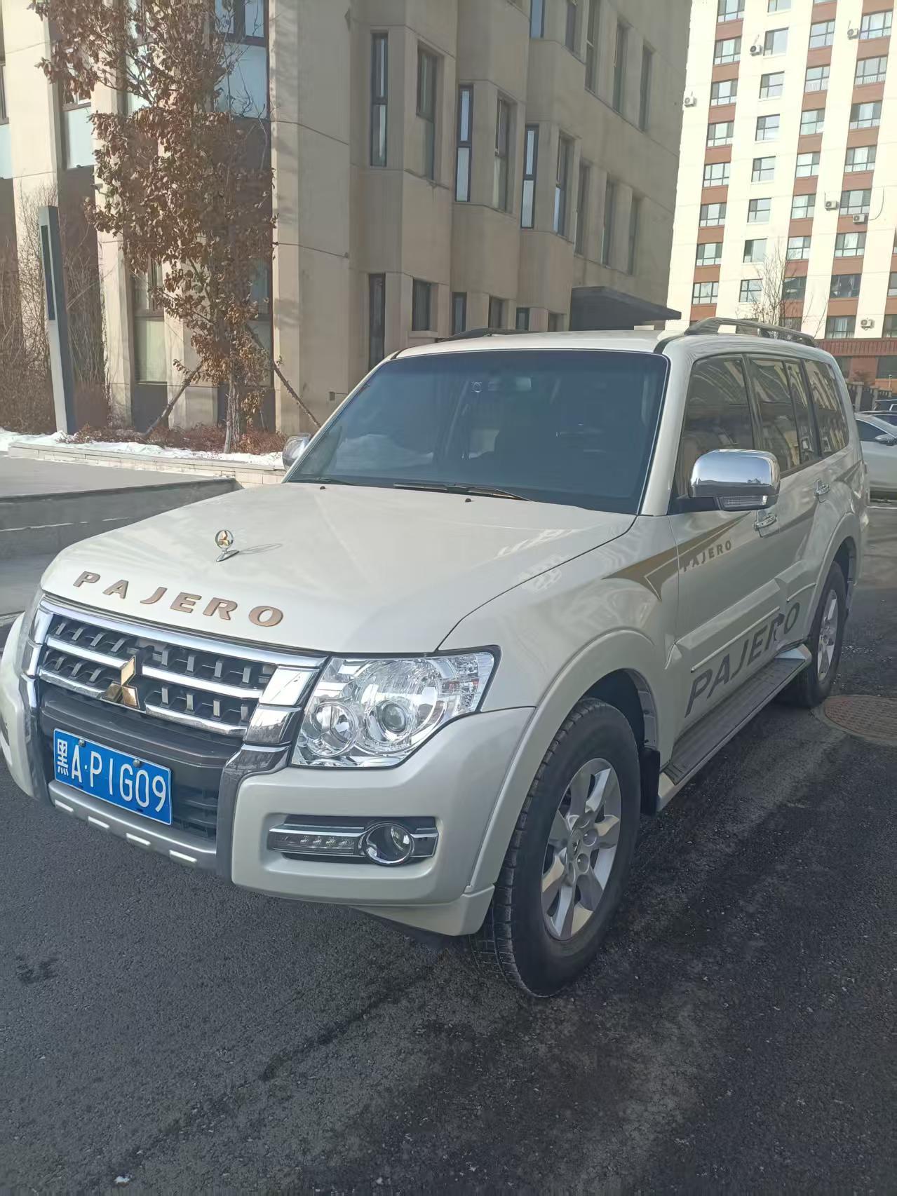 Pajero (Imported) 2018 3.0L Automatic Standard Edition