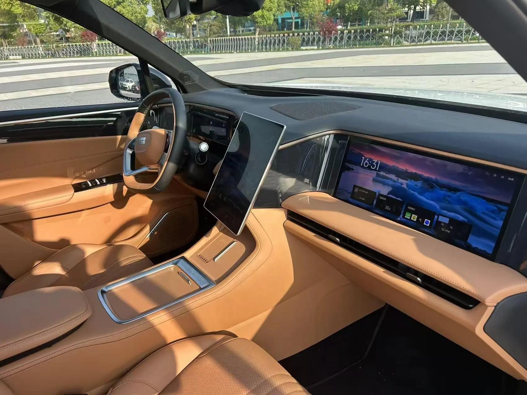 Geely Galaxy 2025 Model L7 EM-i 1.5 115km Exploration Edition Automatic 6